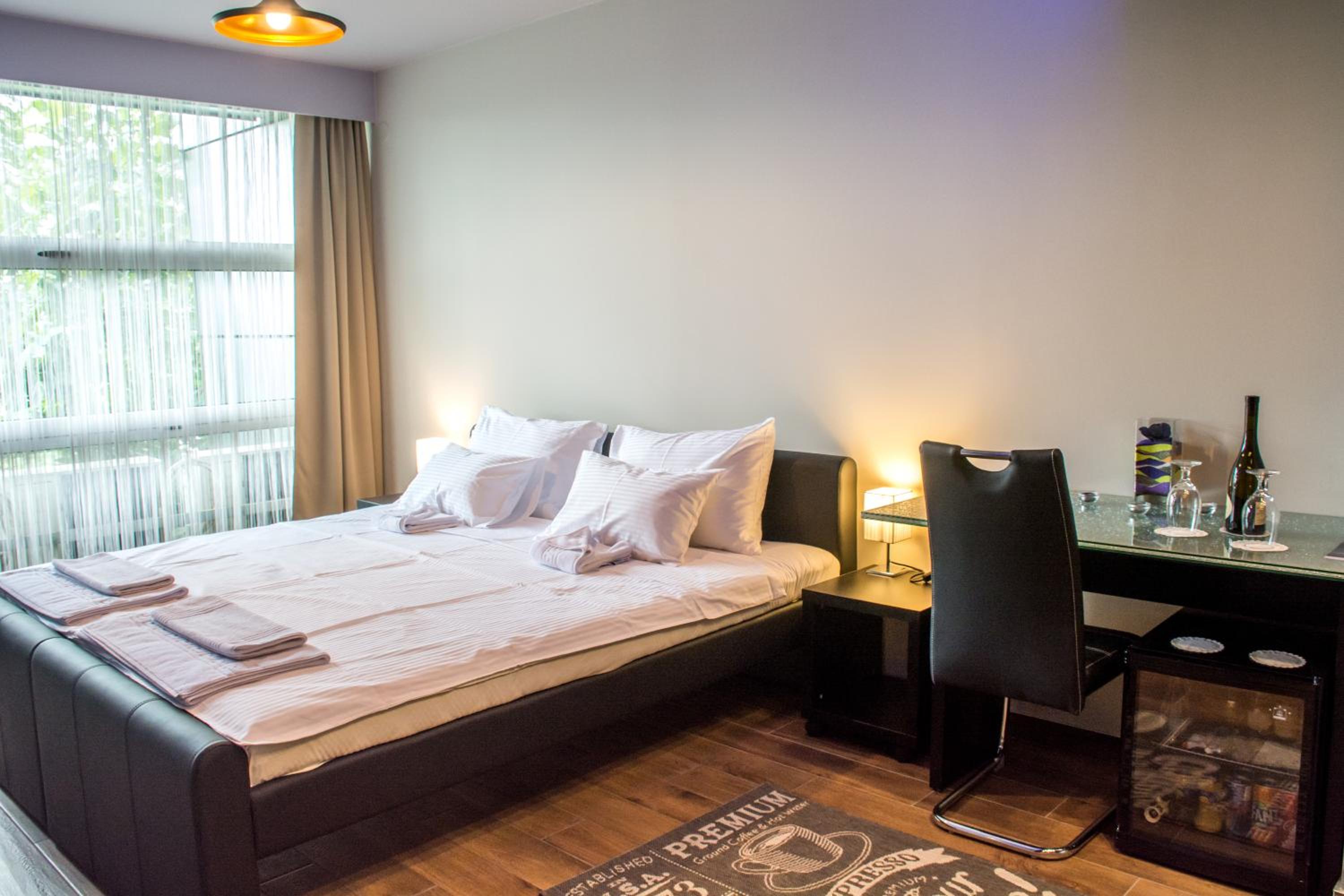 Deluxe Double or Twin Room photo 2