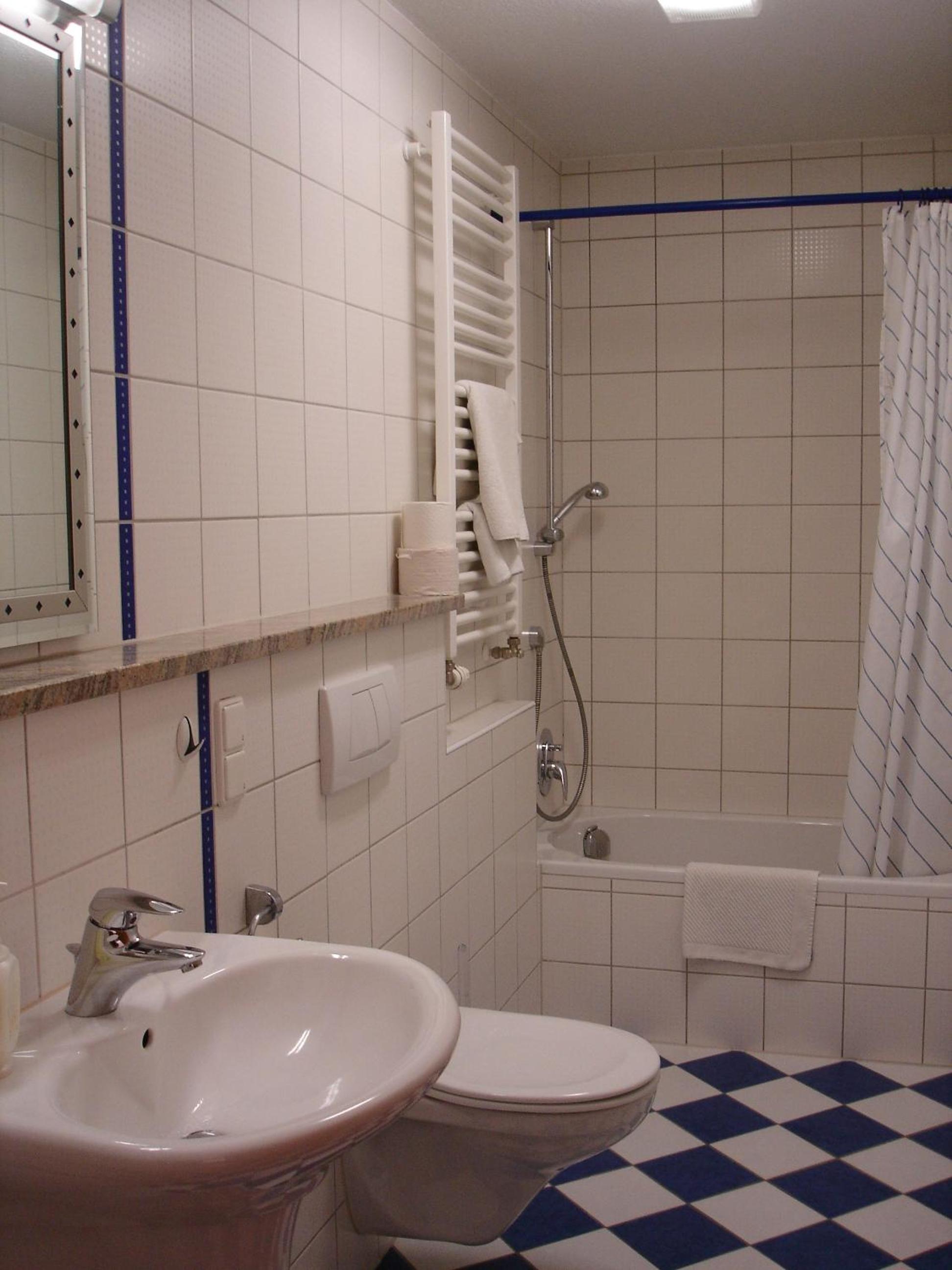 Double Room - Photo 2
