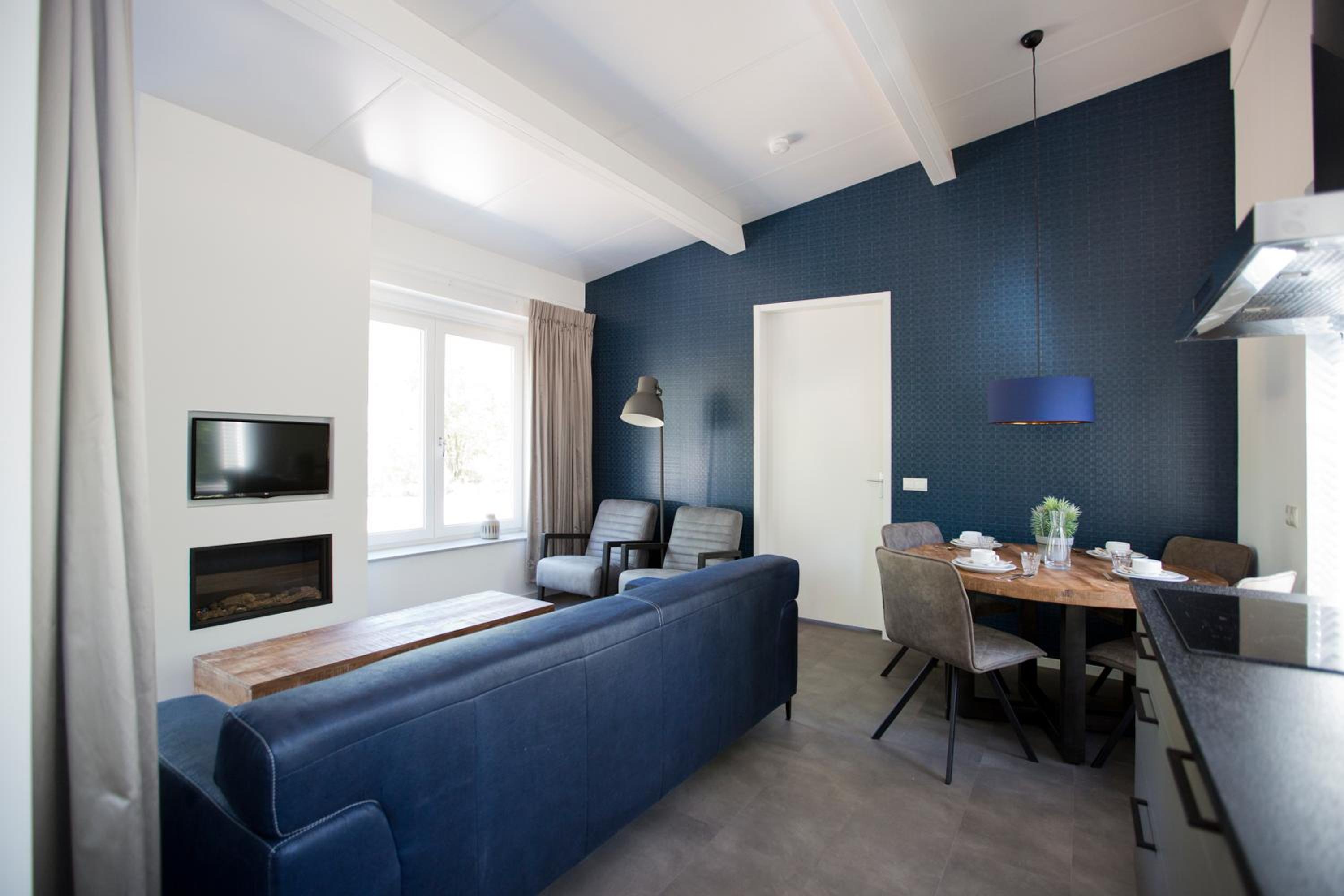 Two-Bedroom House photo 2