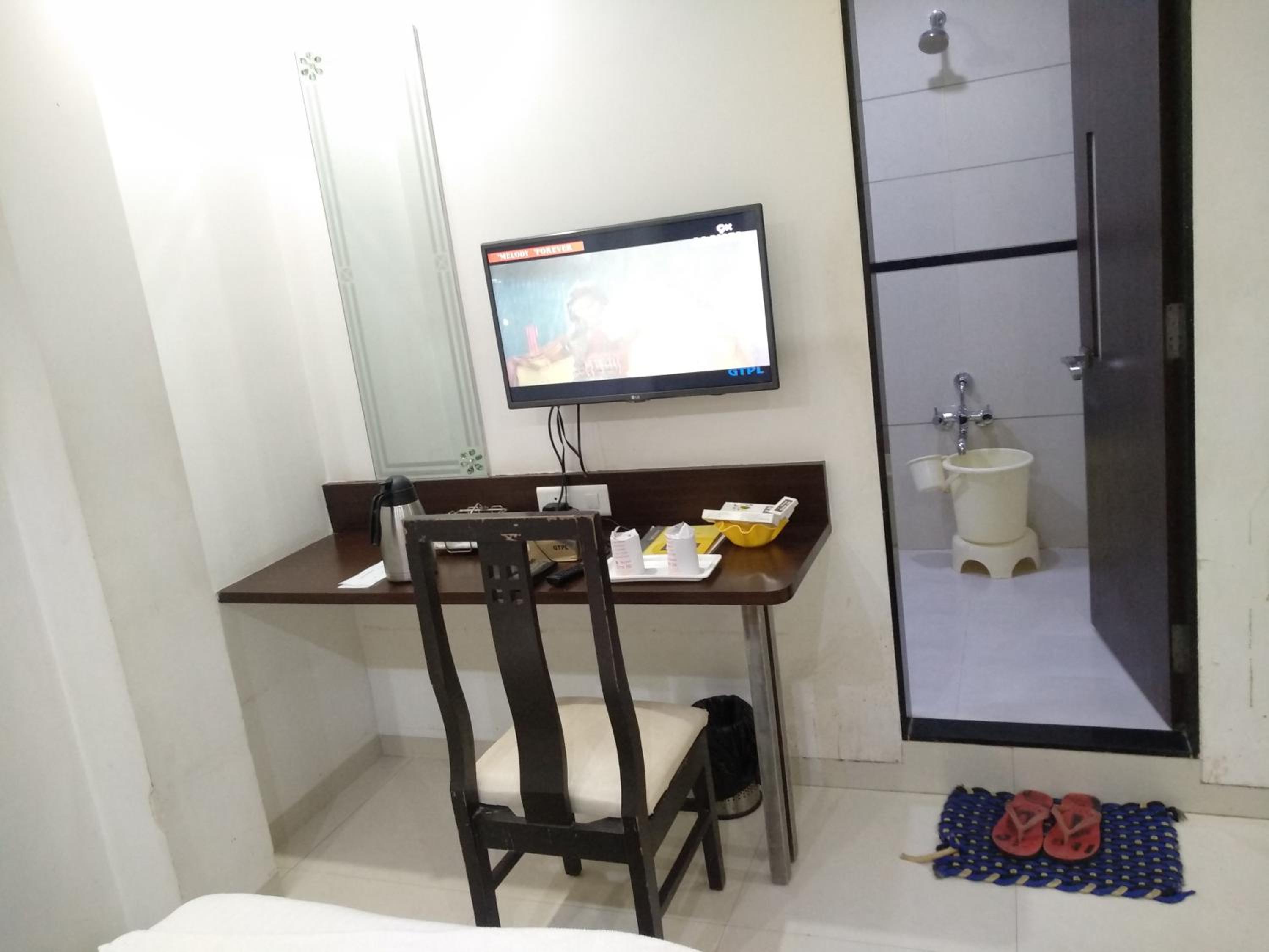 Super Deluxe Room - Photo 10