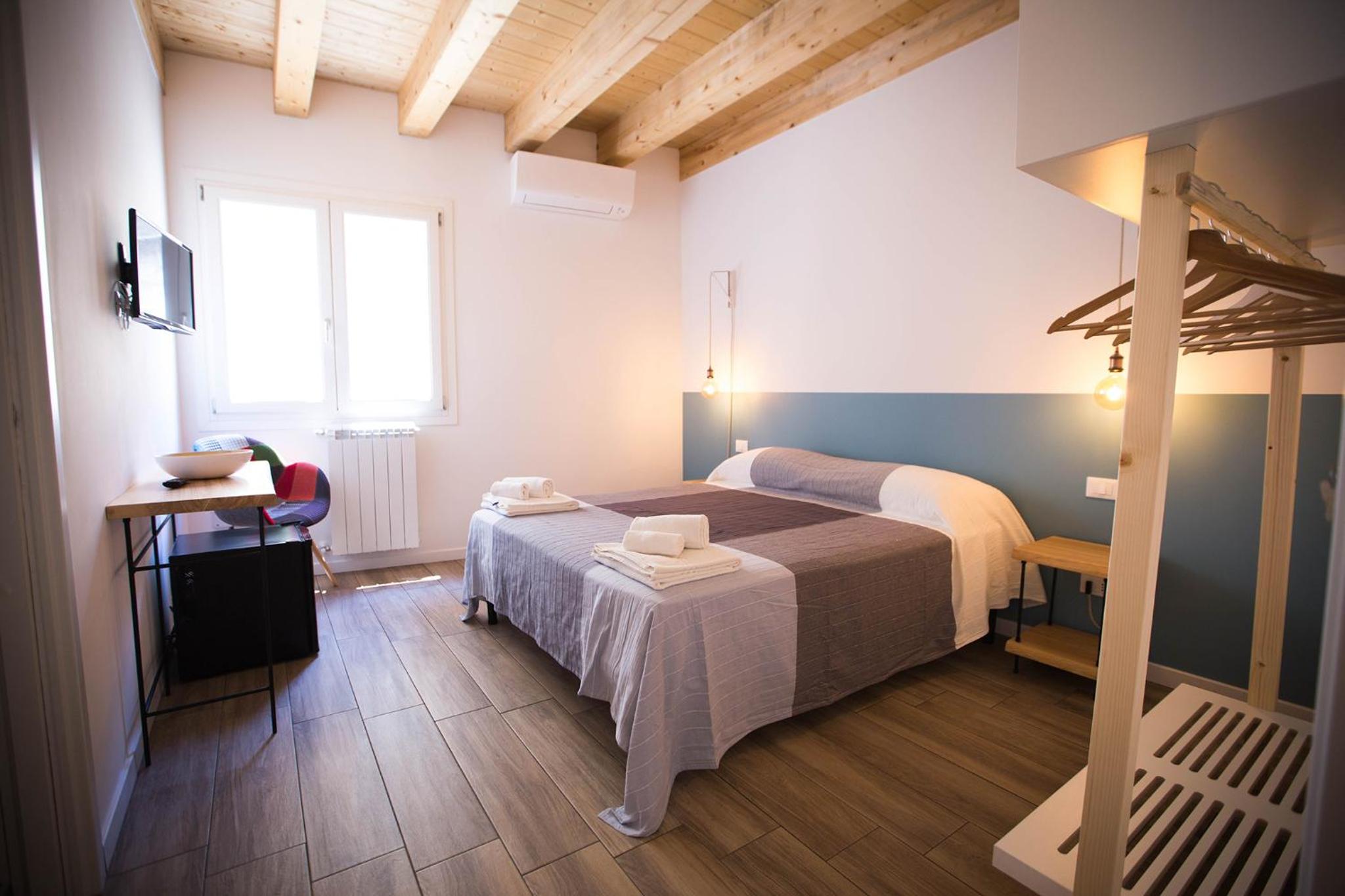 Deluxe Double Room photo 2
