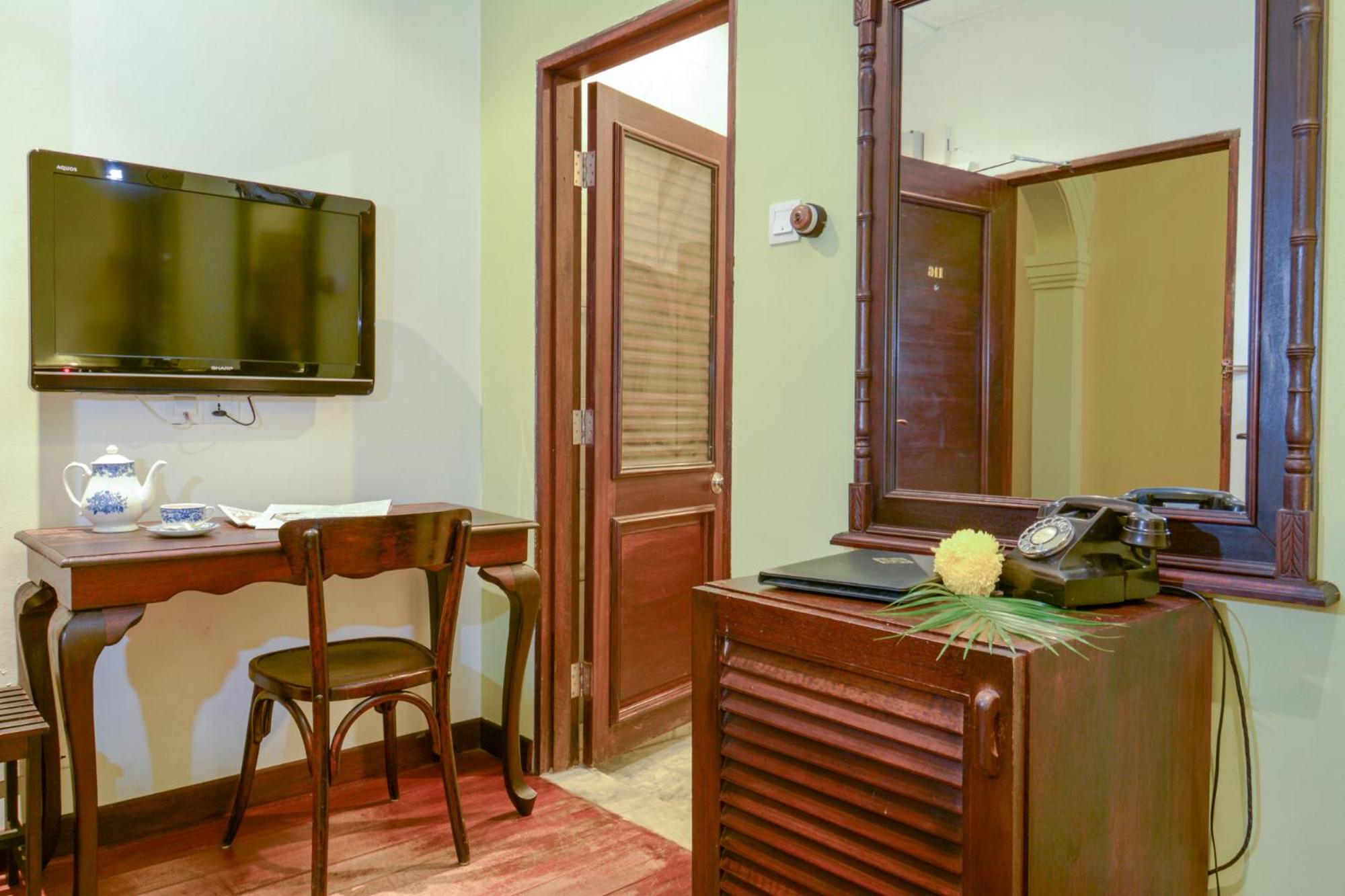 Standard Double Room (without view) photo 3