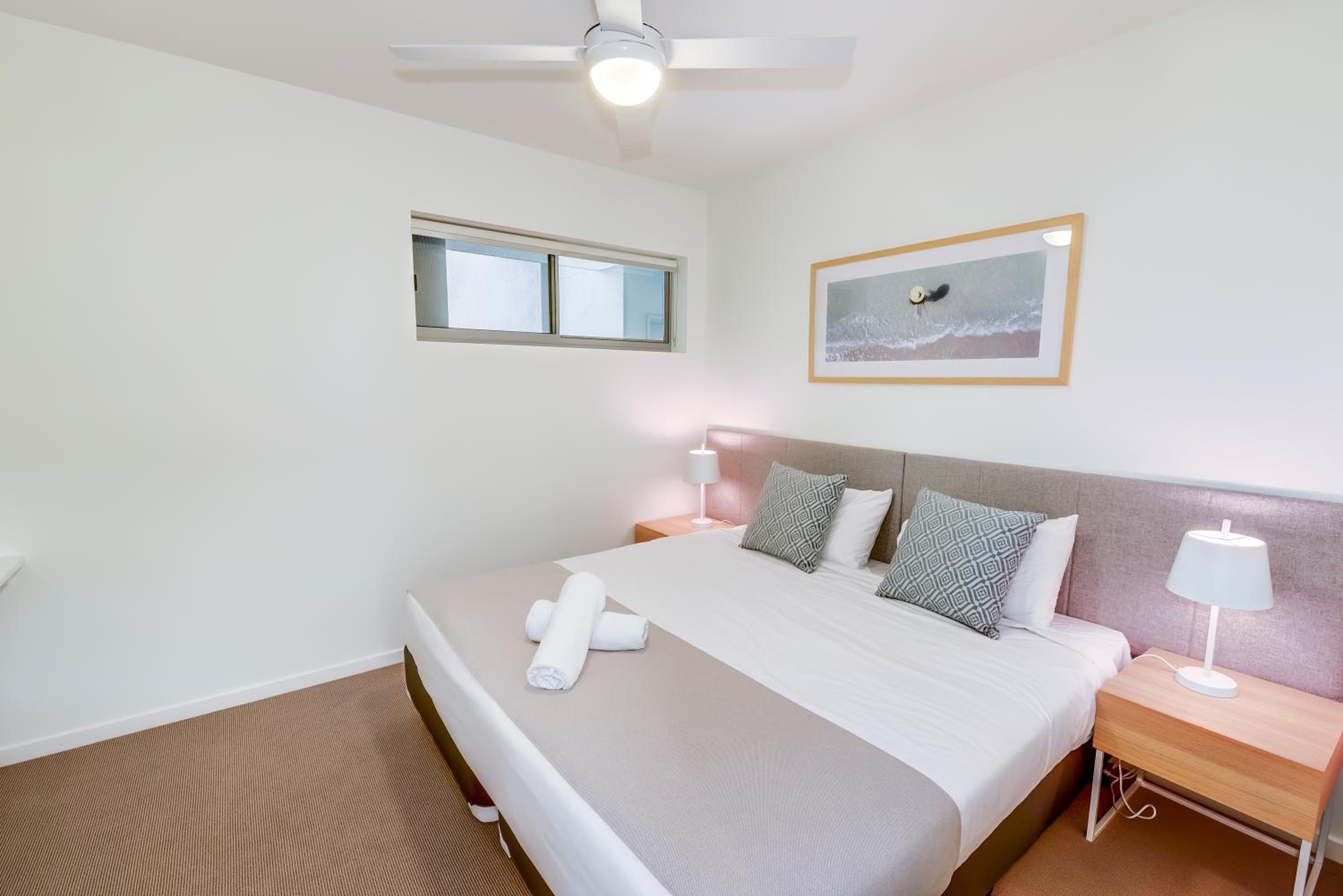 Two-Bedroom Apartment with Lake View photo 1