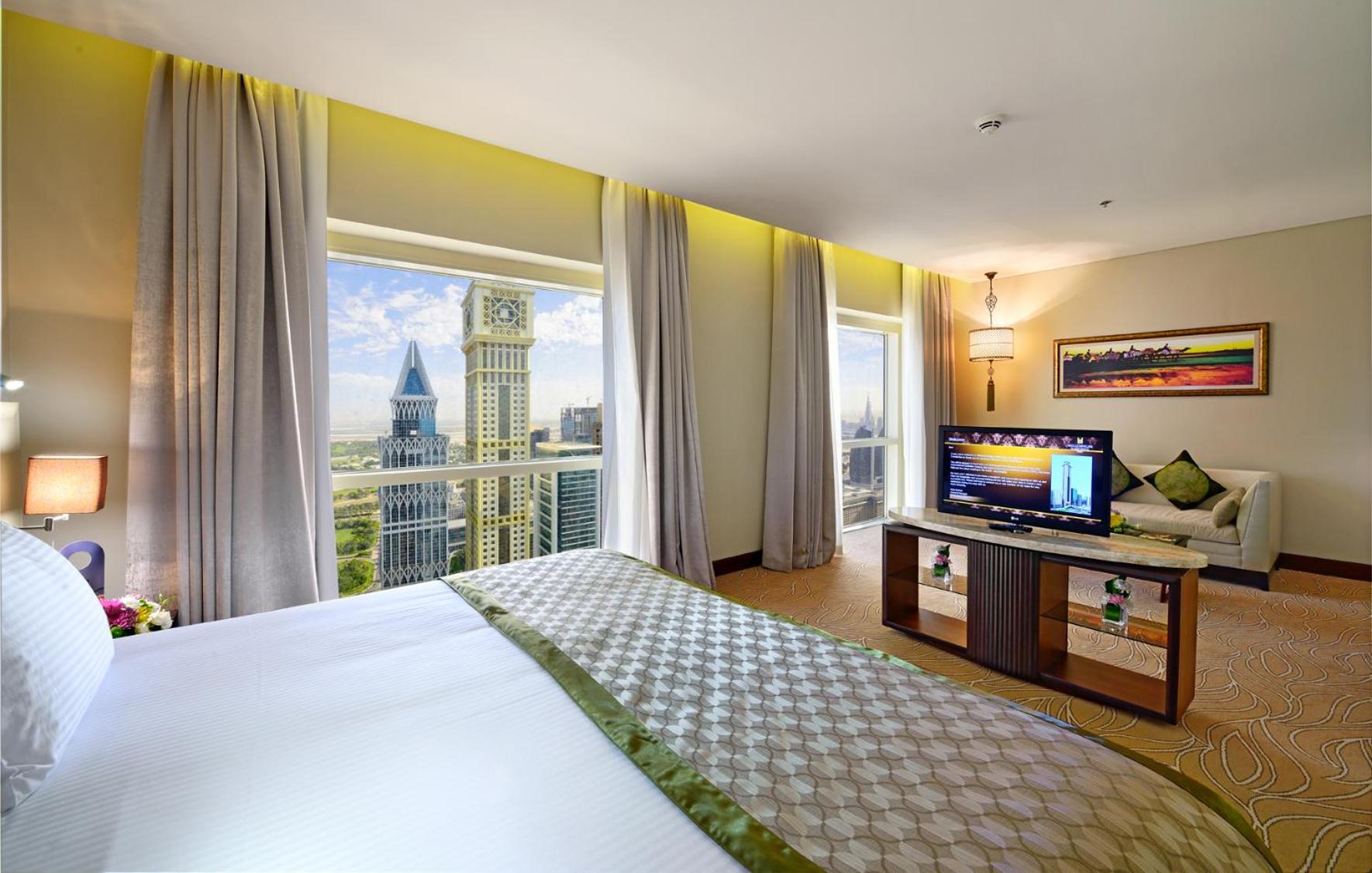 Premium King Room — photo 7