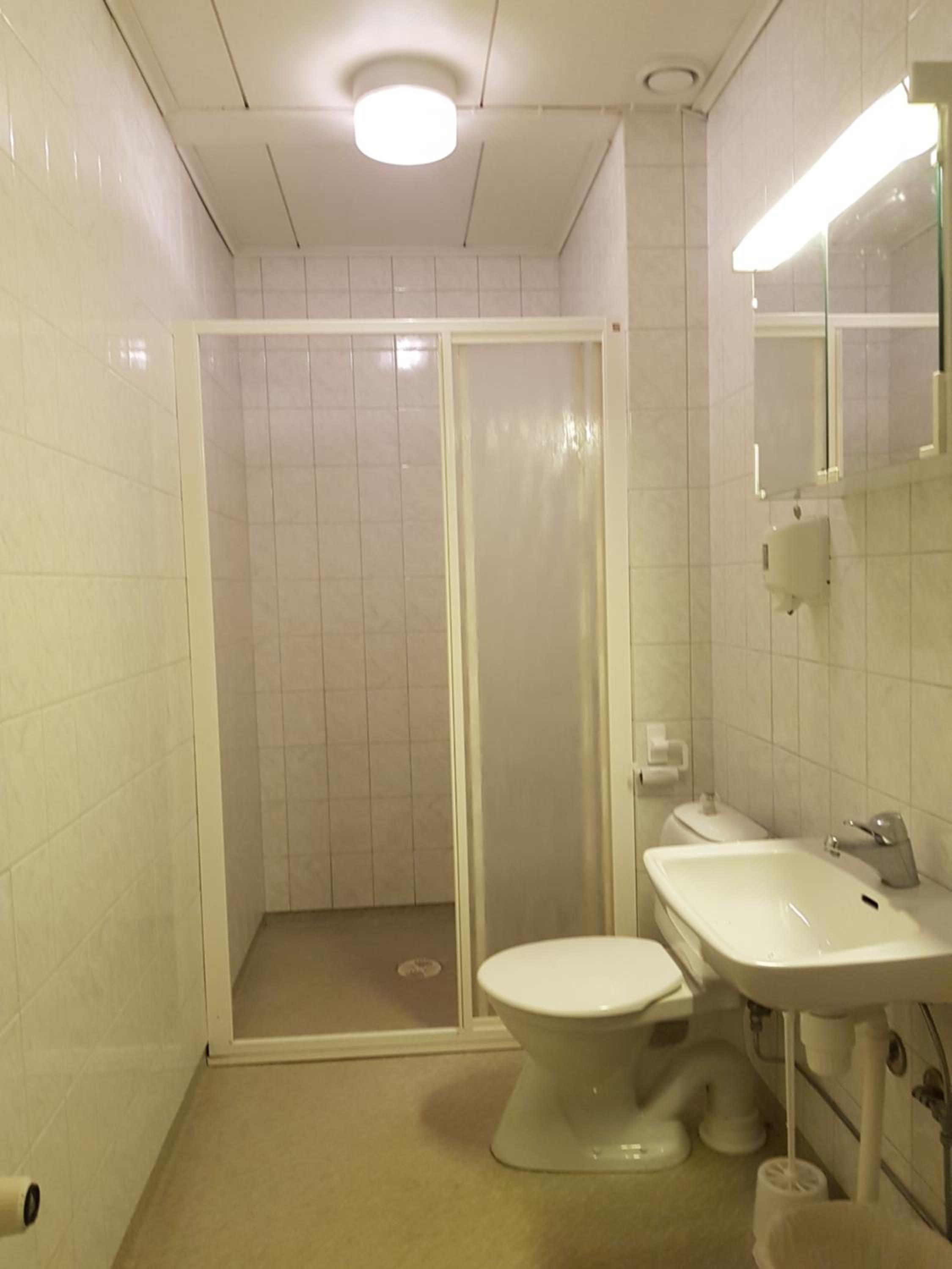 Triple Room with Shared Bathroom photo 2