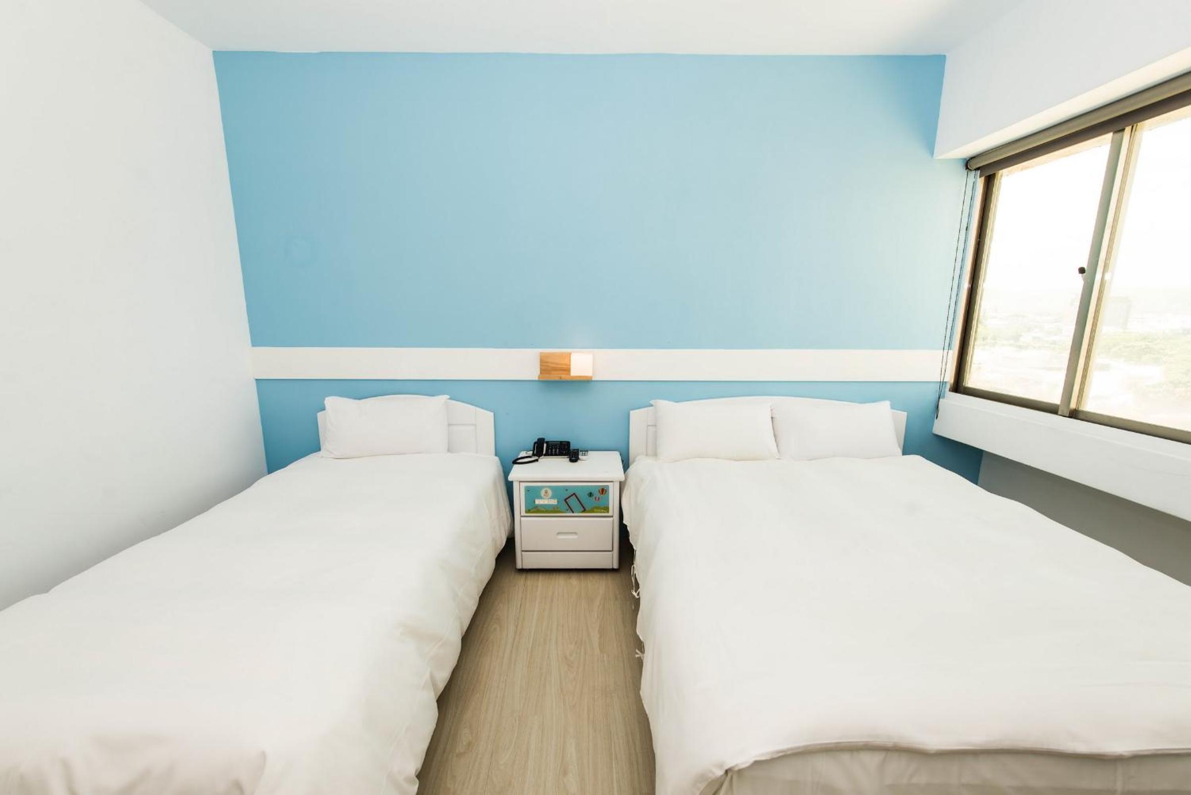 Basic Triple Room photo 3