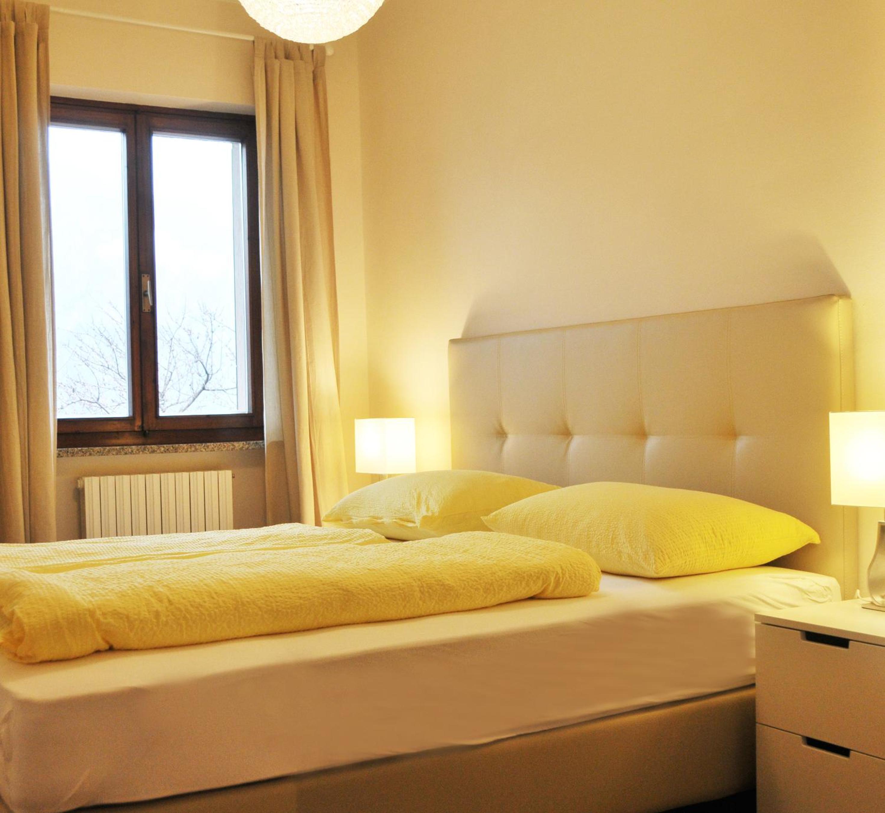 Apartment photo 2