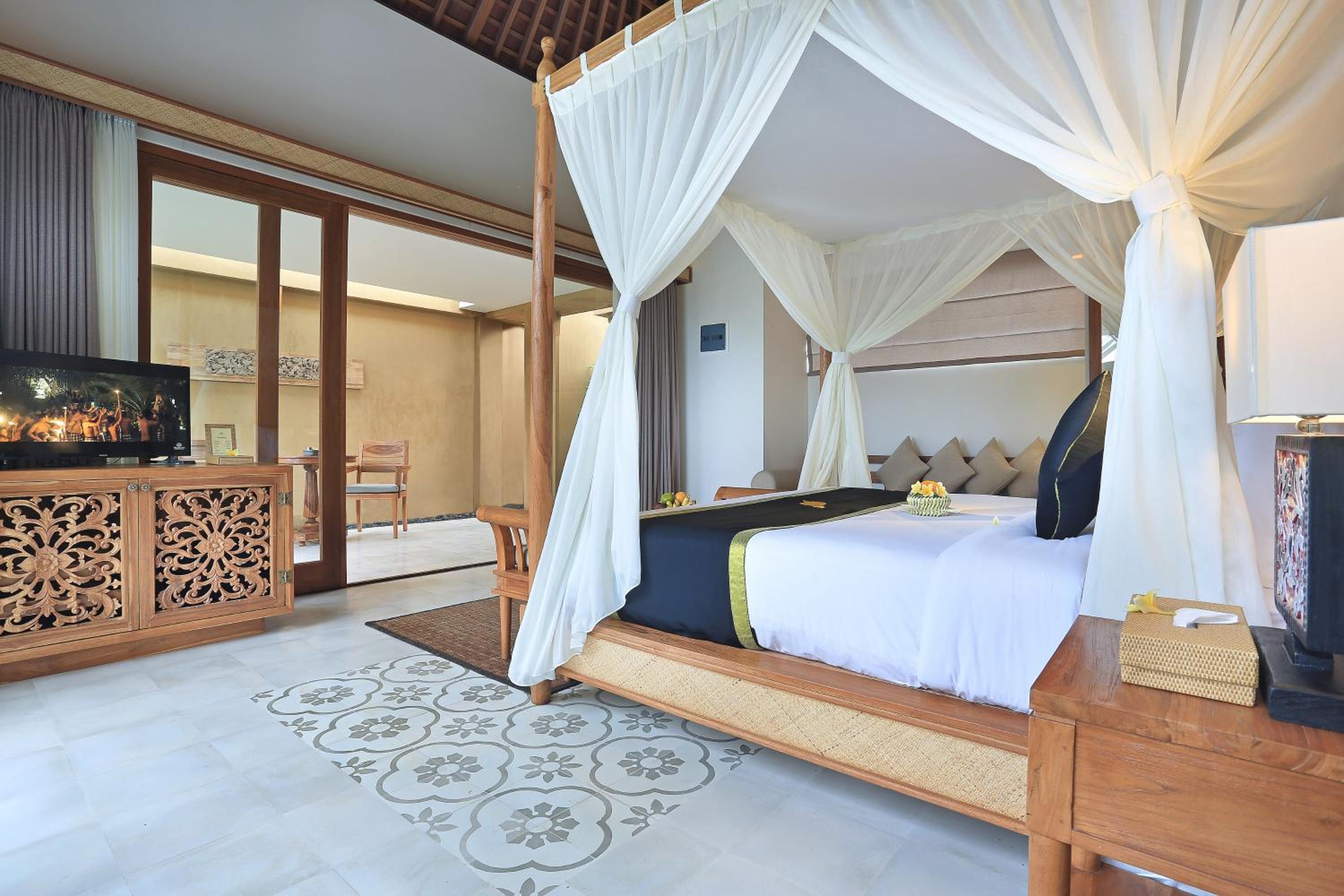 Suite Pool Villa with Daily Afternoon Tea