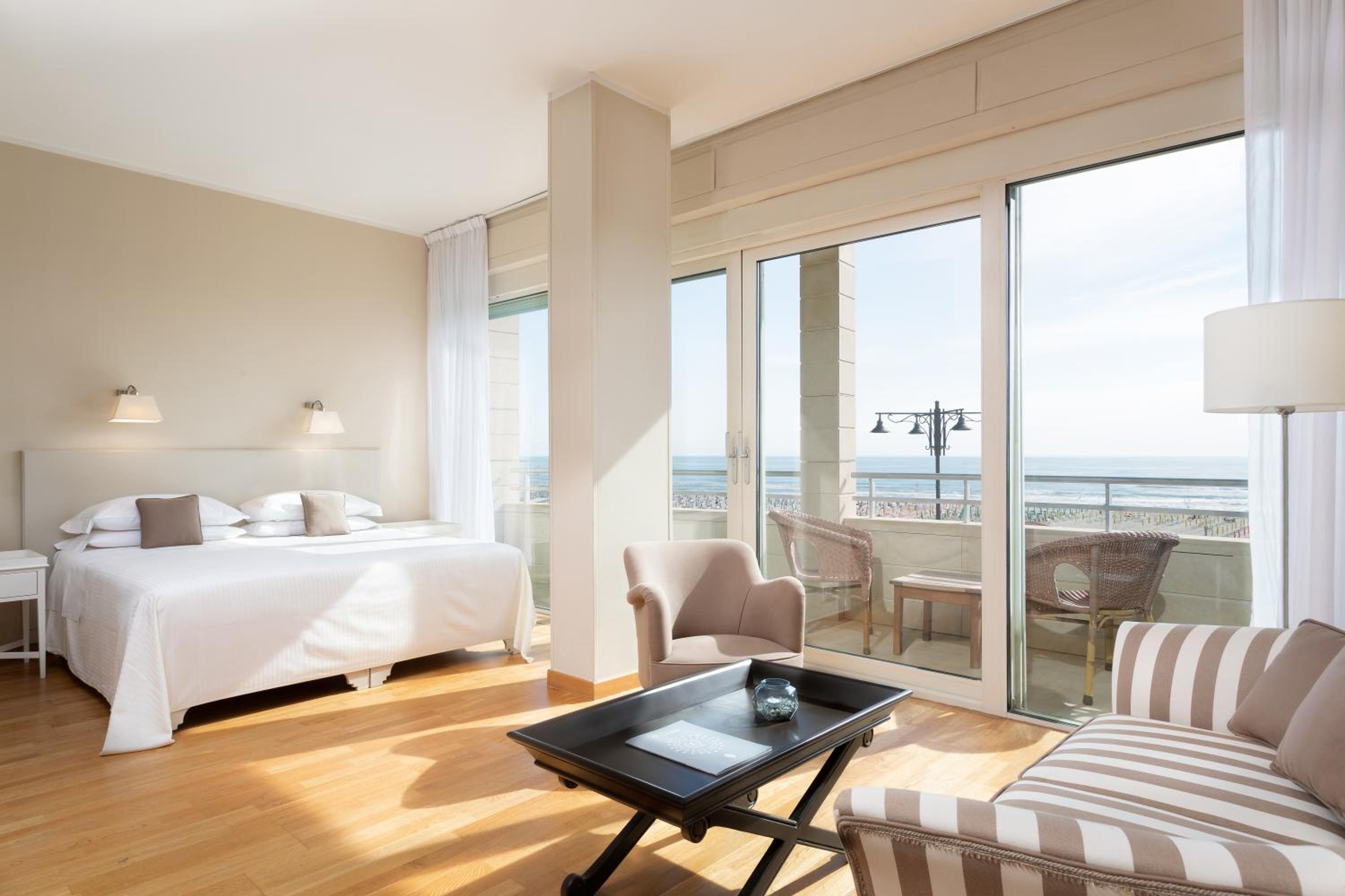 Deluxe Double or Twin Room - Photo 1