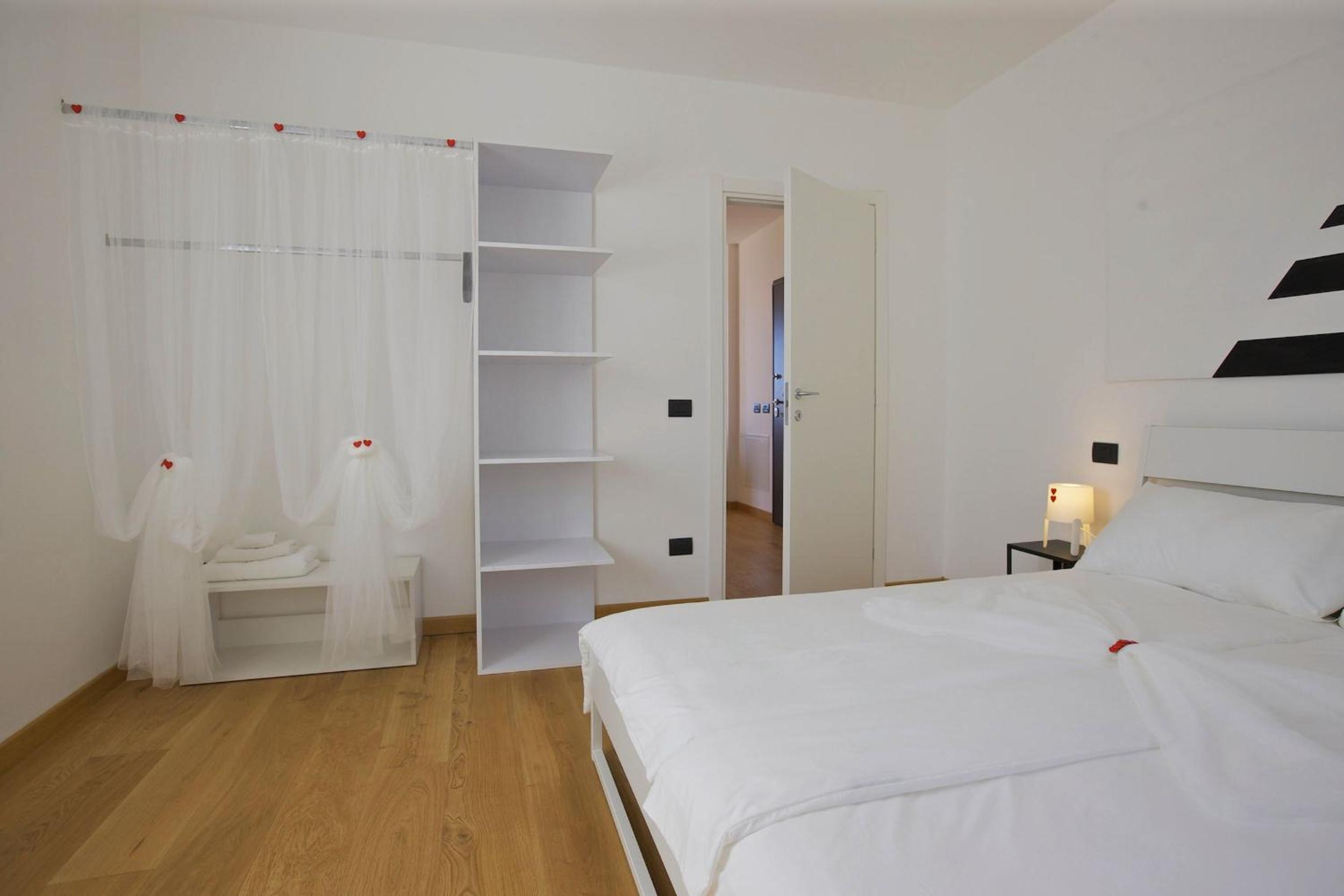 Apartment mit Balkon photo 2