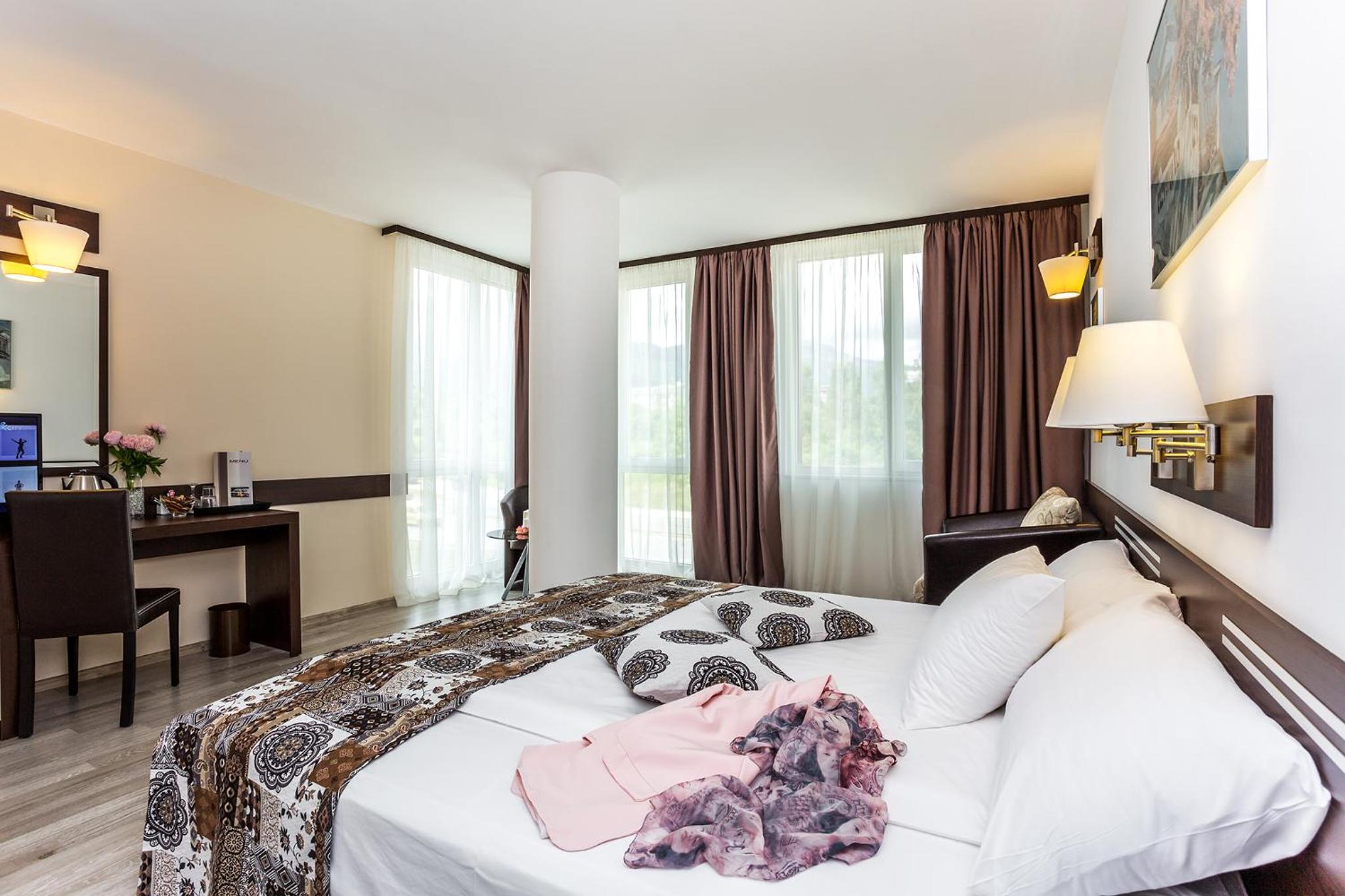 Executive Triple Room photo 2