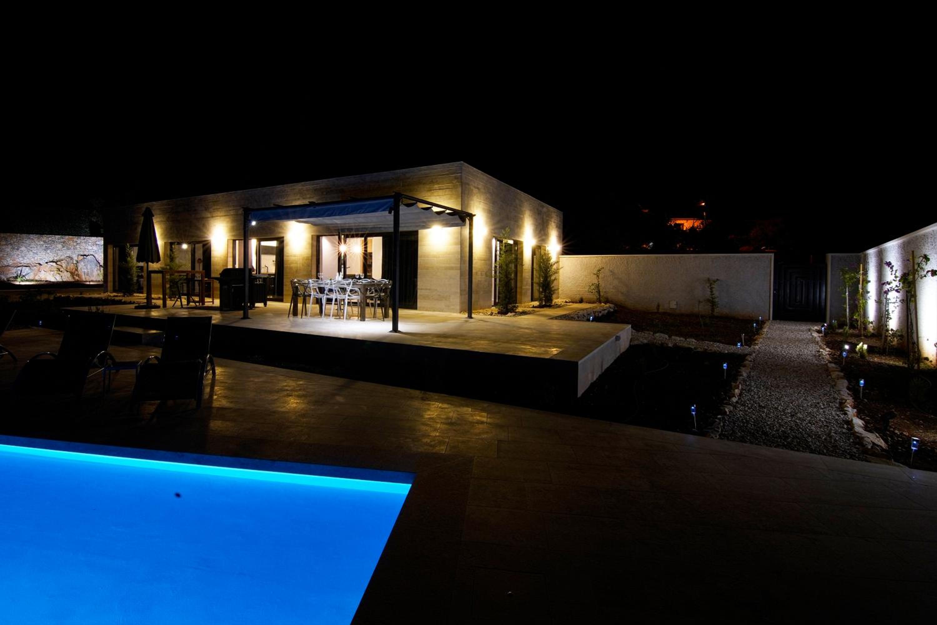 Villa with Private Pool photo 3