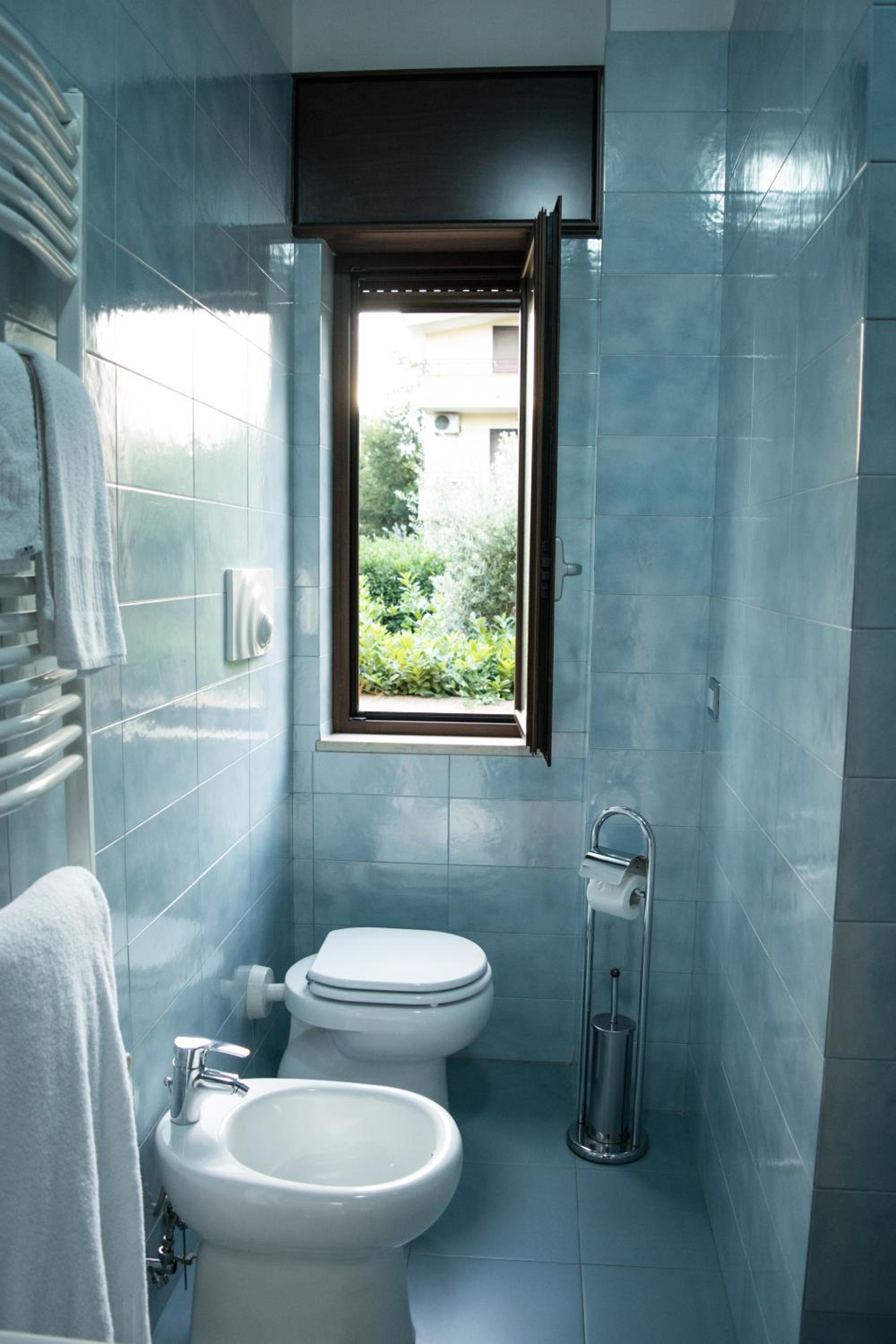 Triple Room - Photo 2