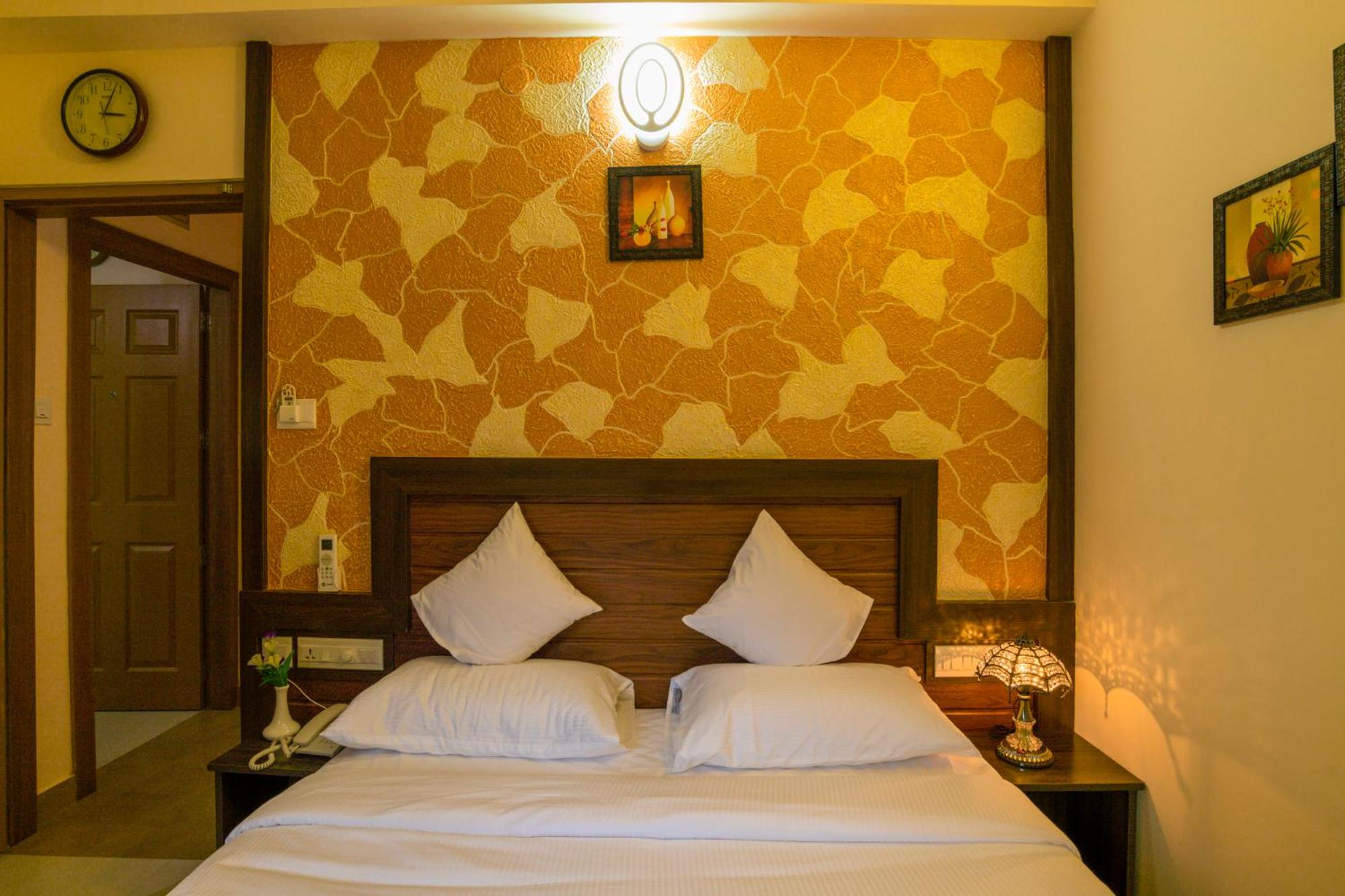 Economy Double Room photo 2