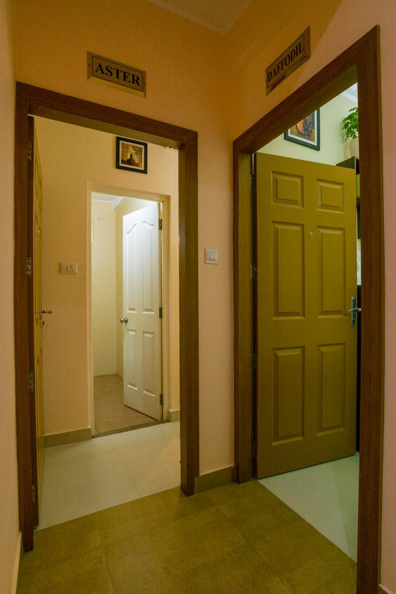 Standard Double Room - Photo 8