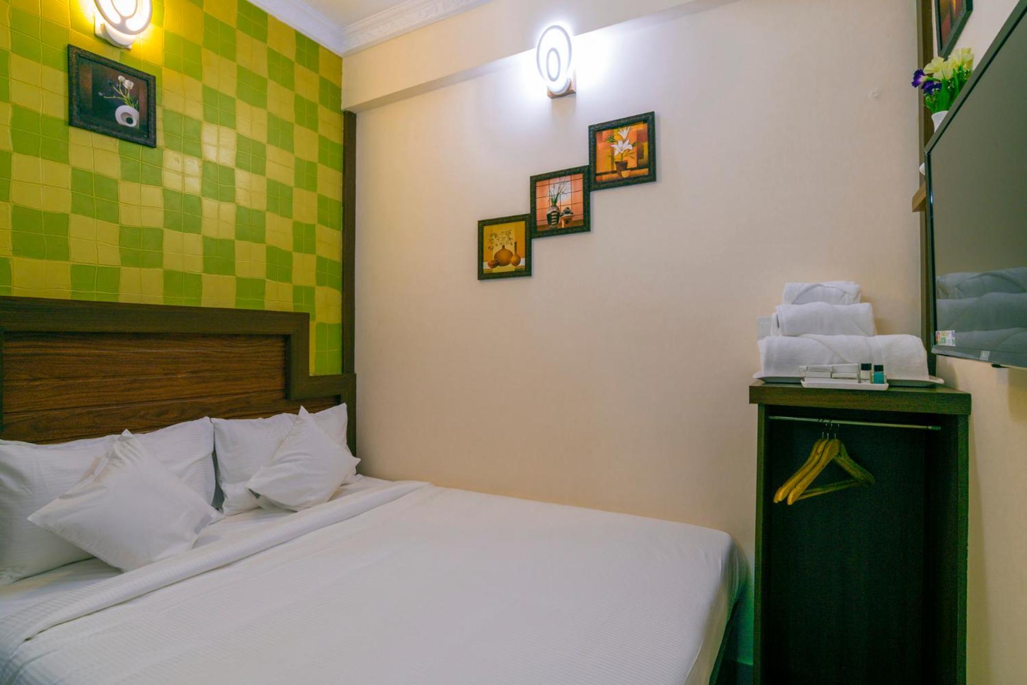 Standard Double Room - Photo 6