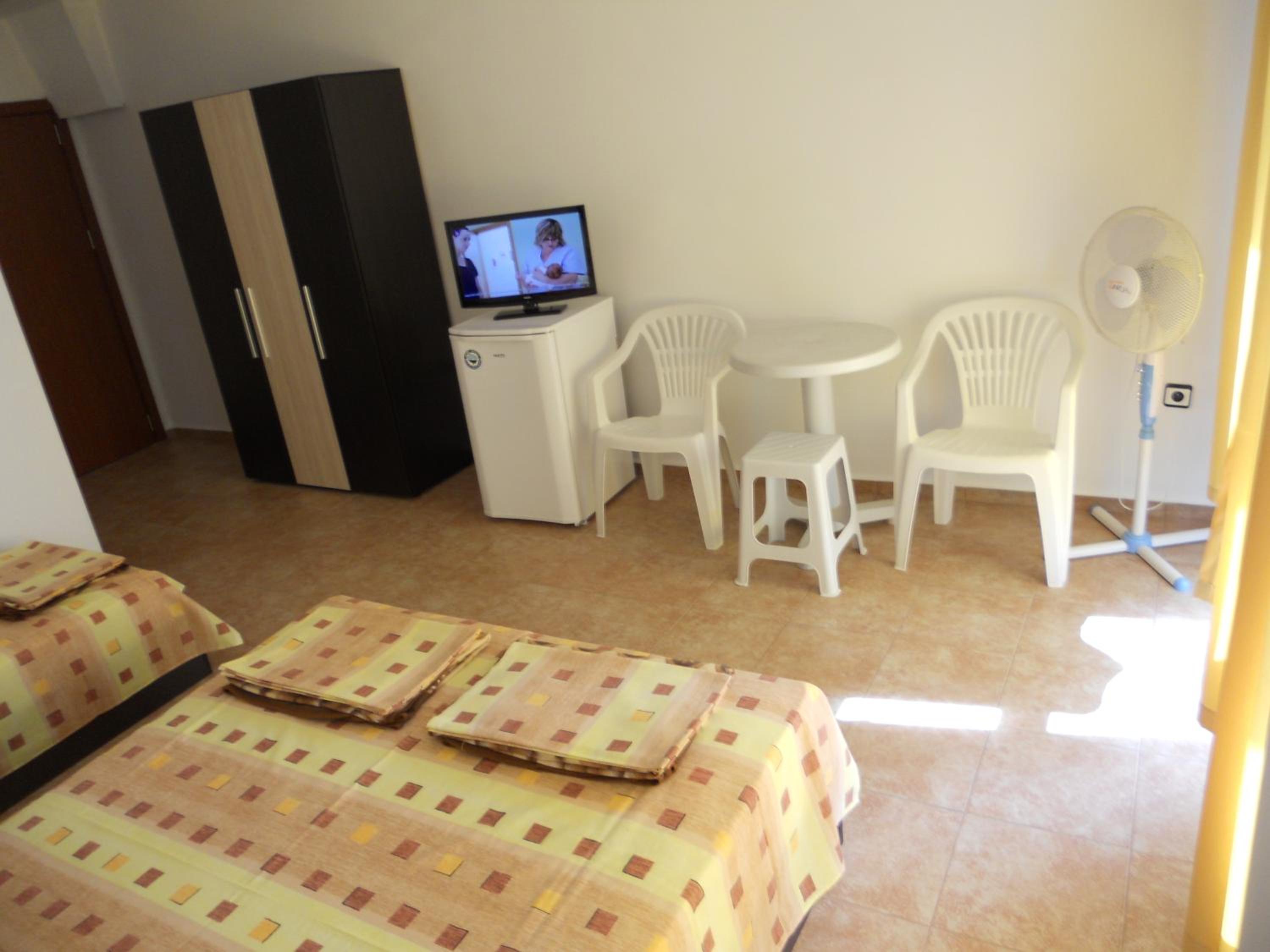 Triple Room photo 2