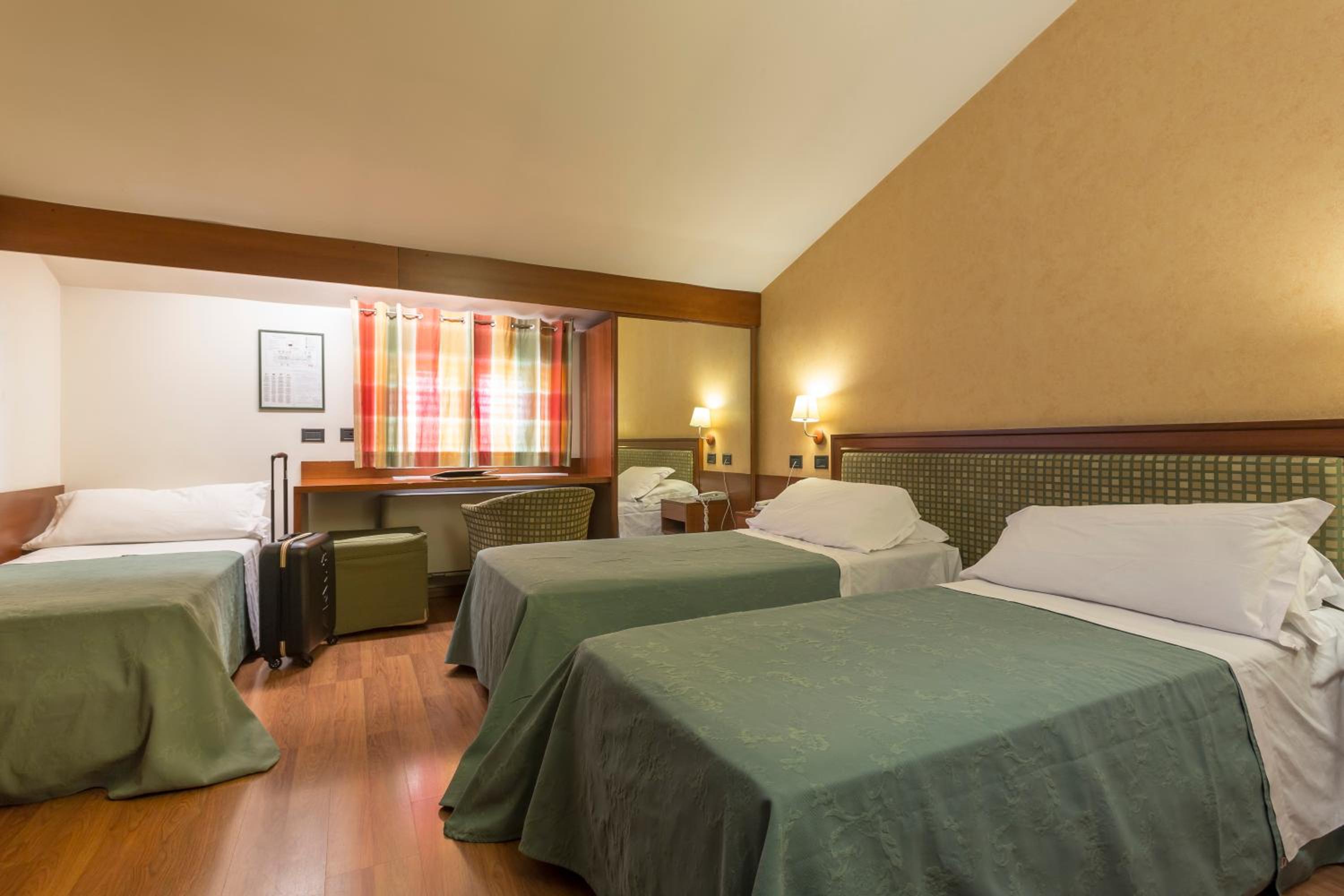 Triple Room - Photo 4