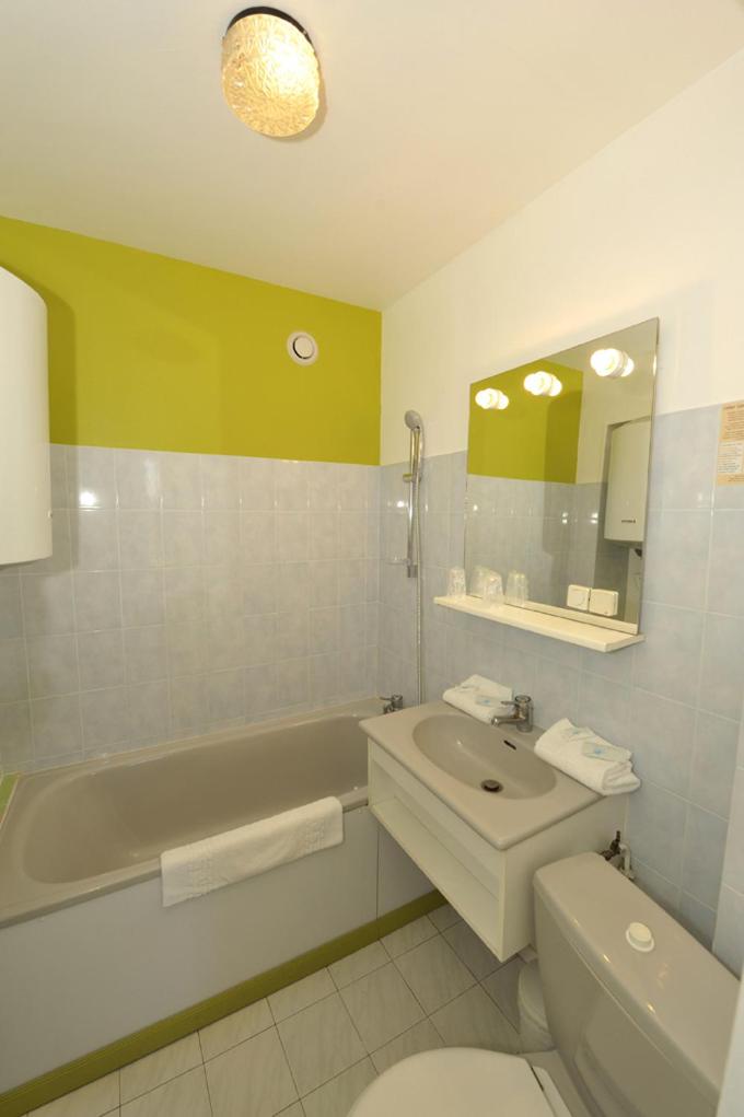 Classic Double or Twin Room photo 3