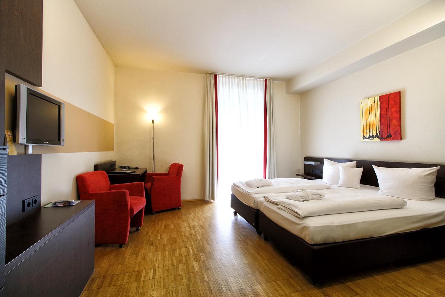 Double Room - Photo 4