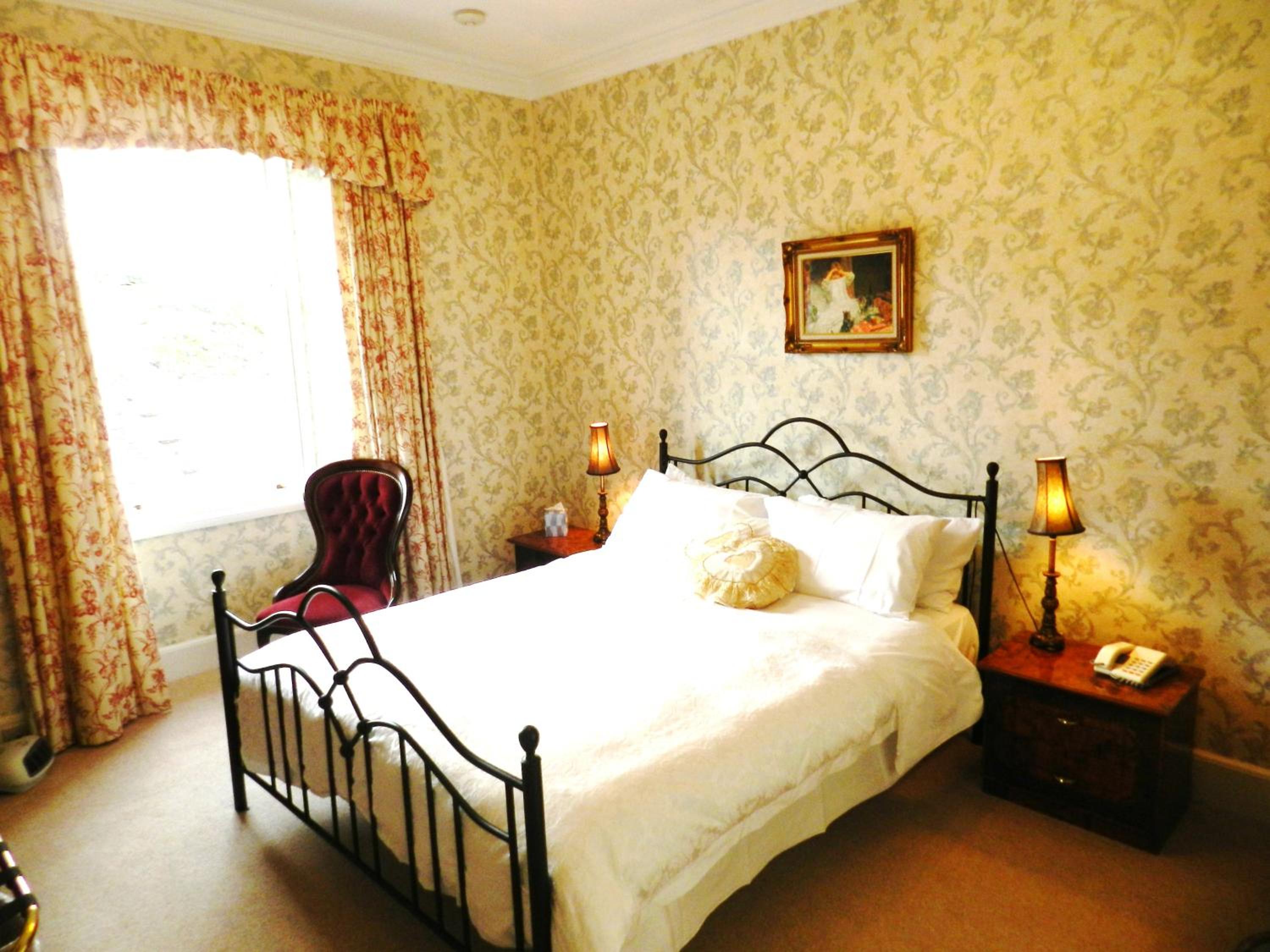 Double Room - Photo 12