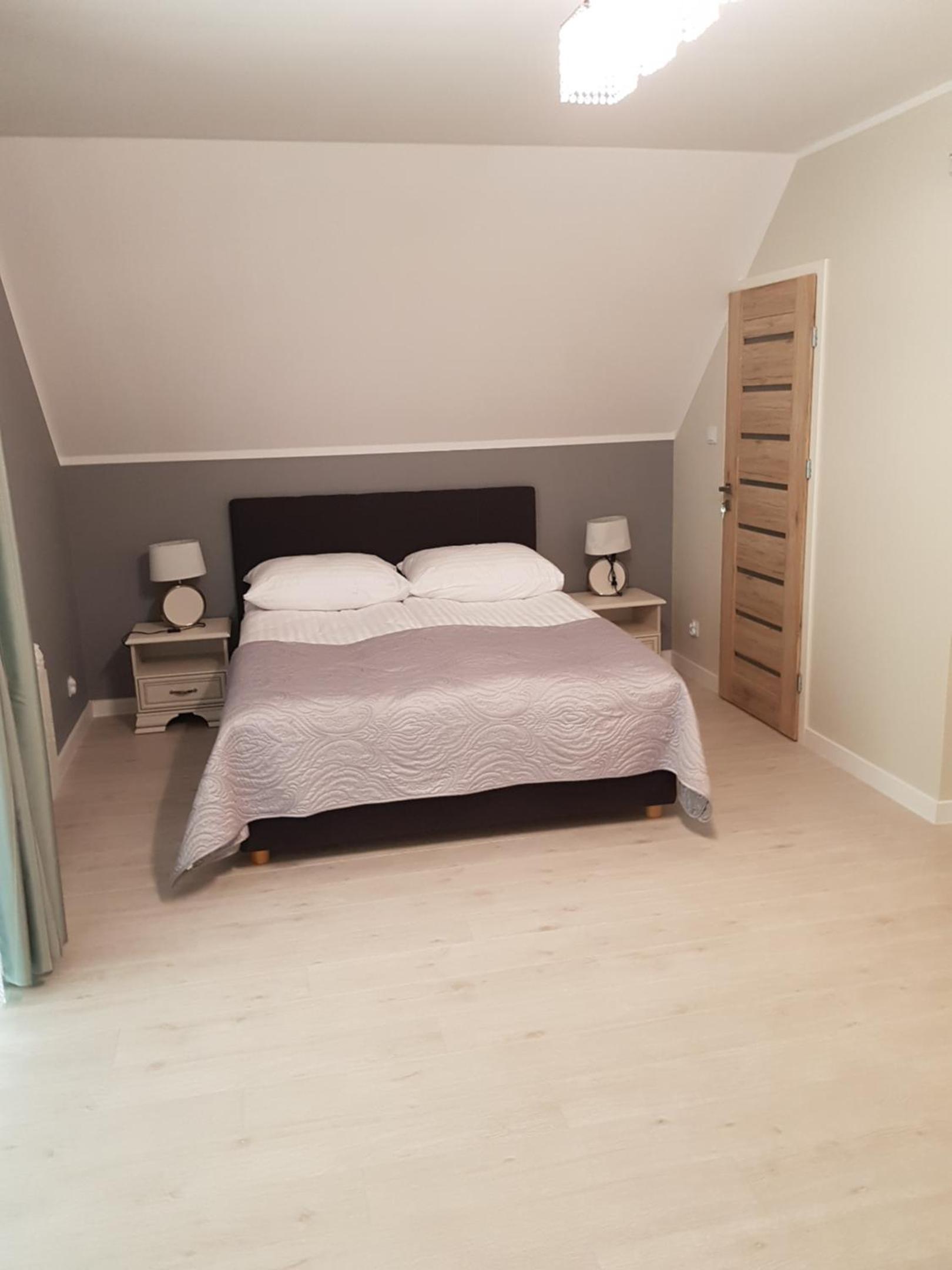 Three-Bedroom Apartment - Photo 3