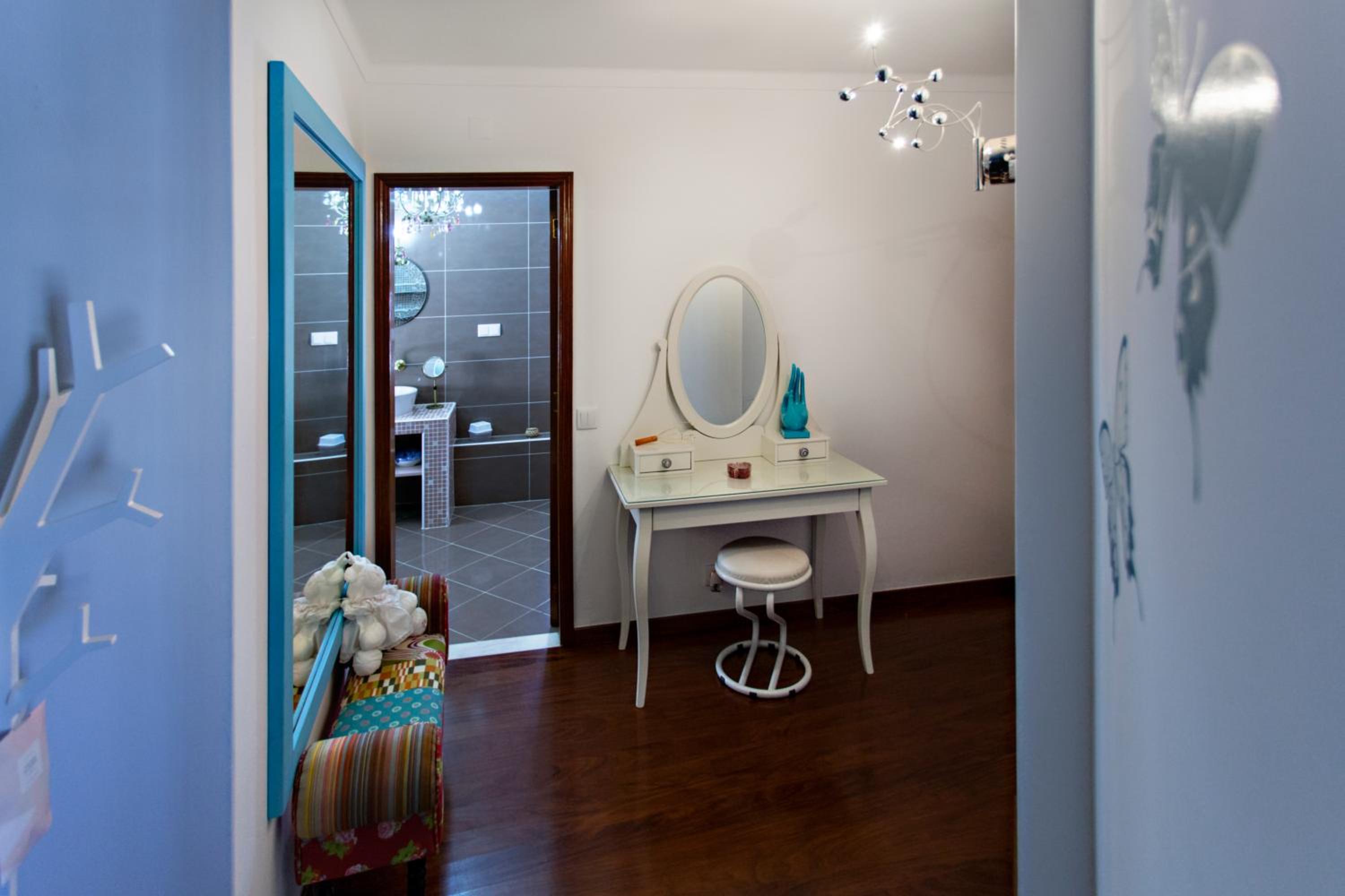 Family Room with Terrace - Photo 3
