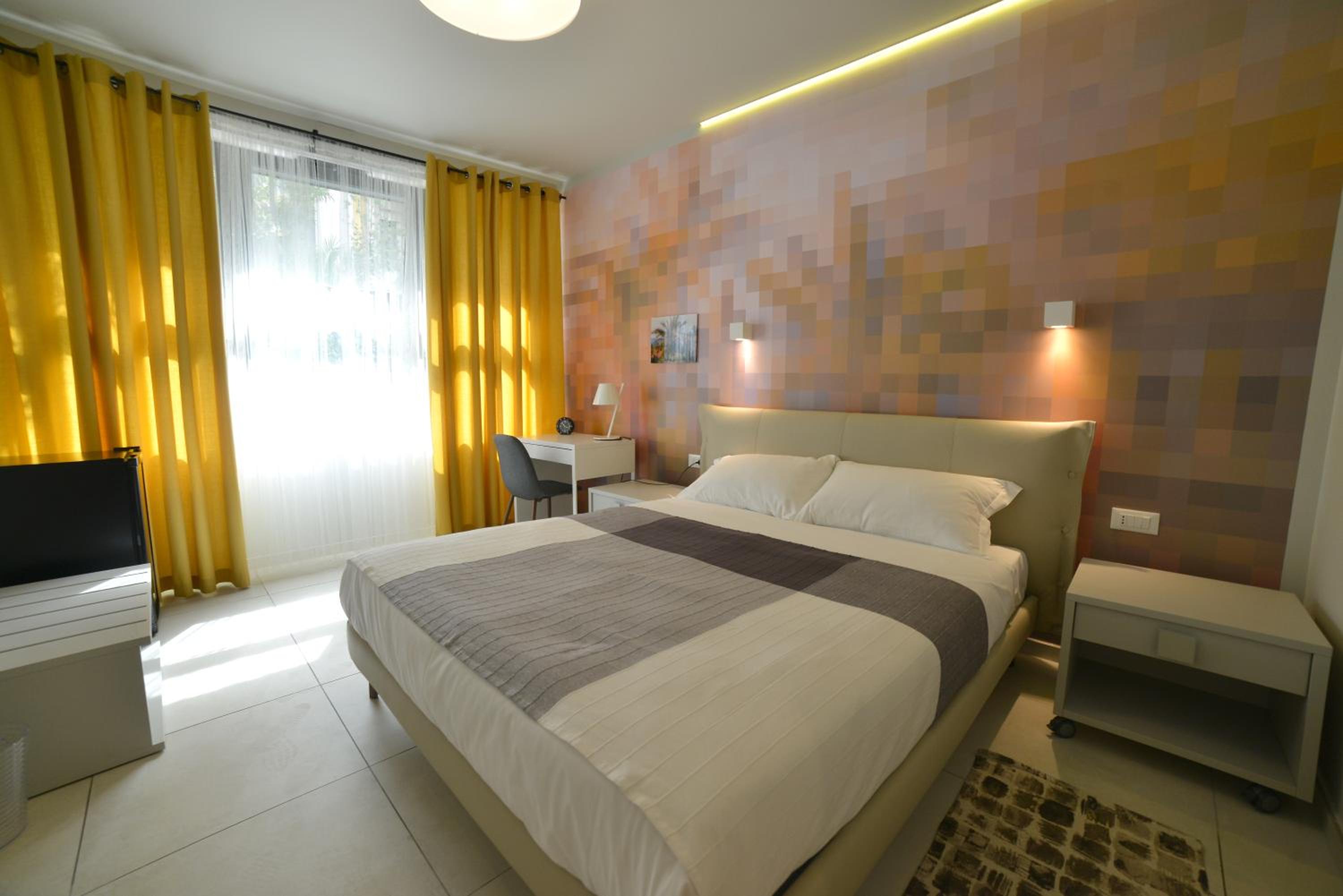 Double Room with Terrace - Photo 1