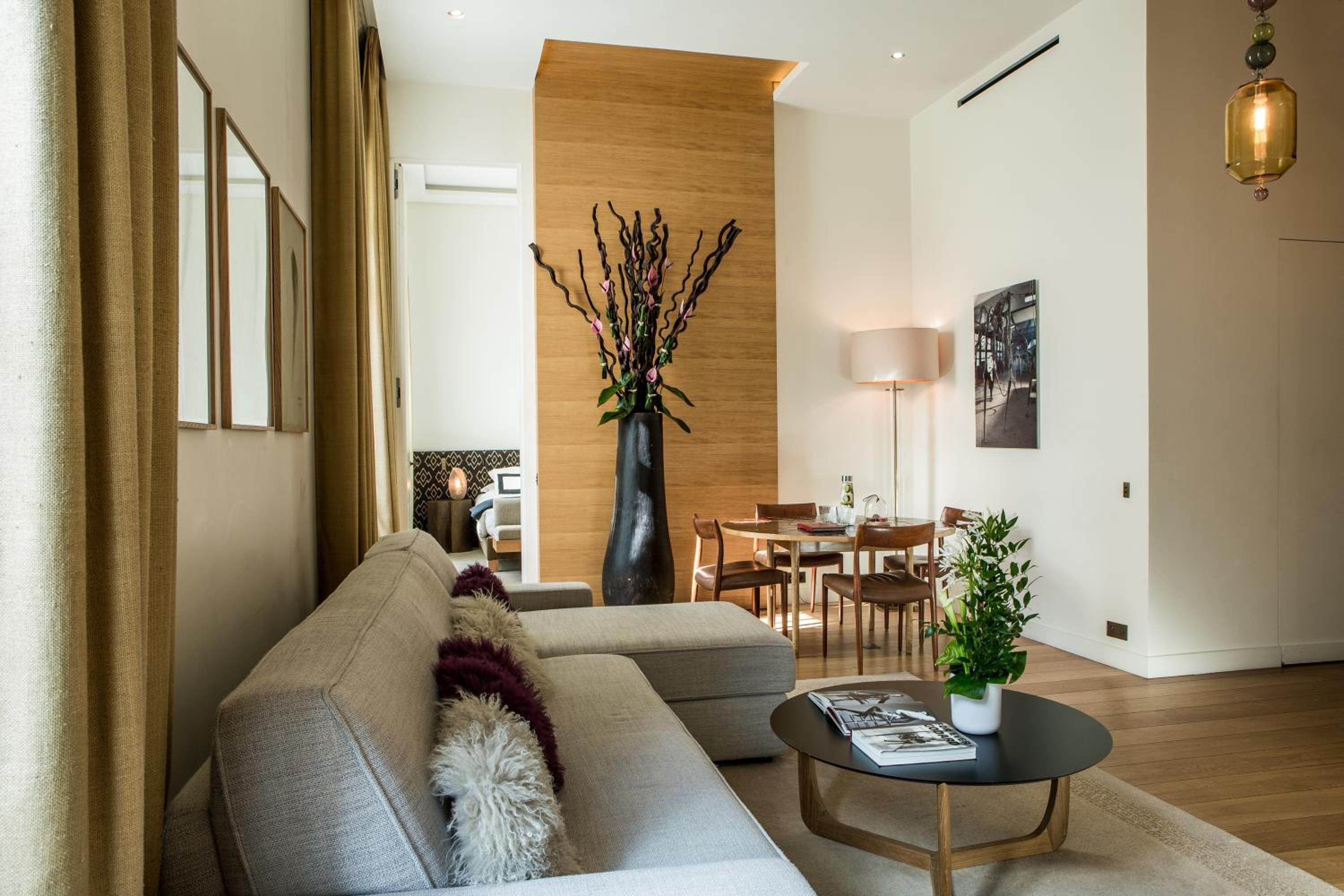 Prestige Suite photo 3