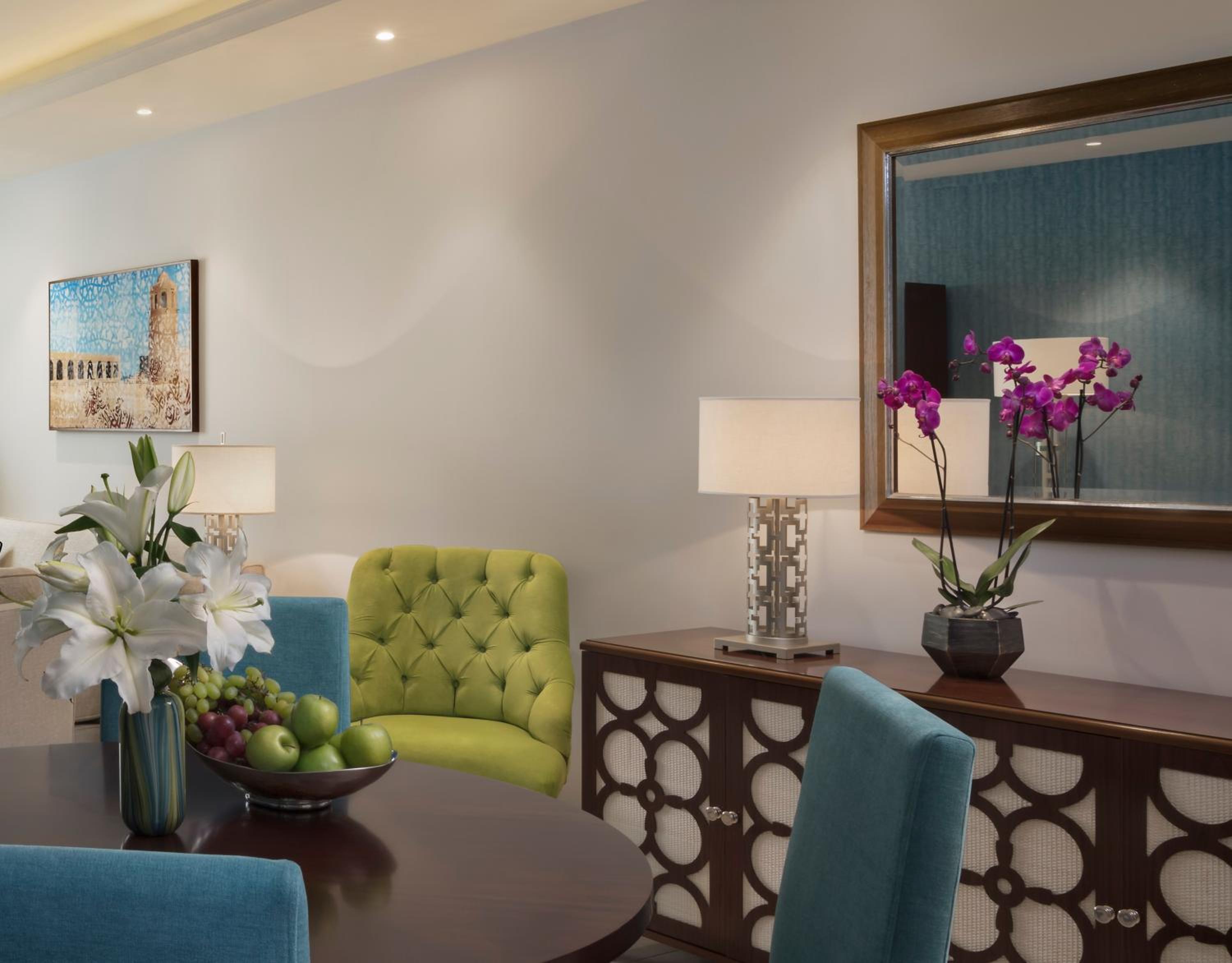 Executive Two Bedroom Apartment photo 2