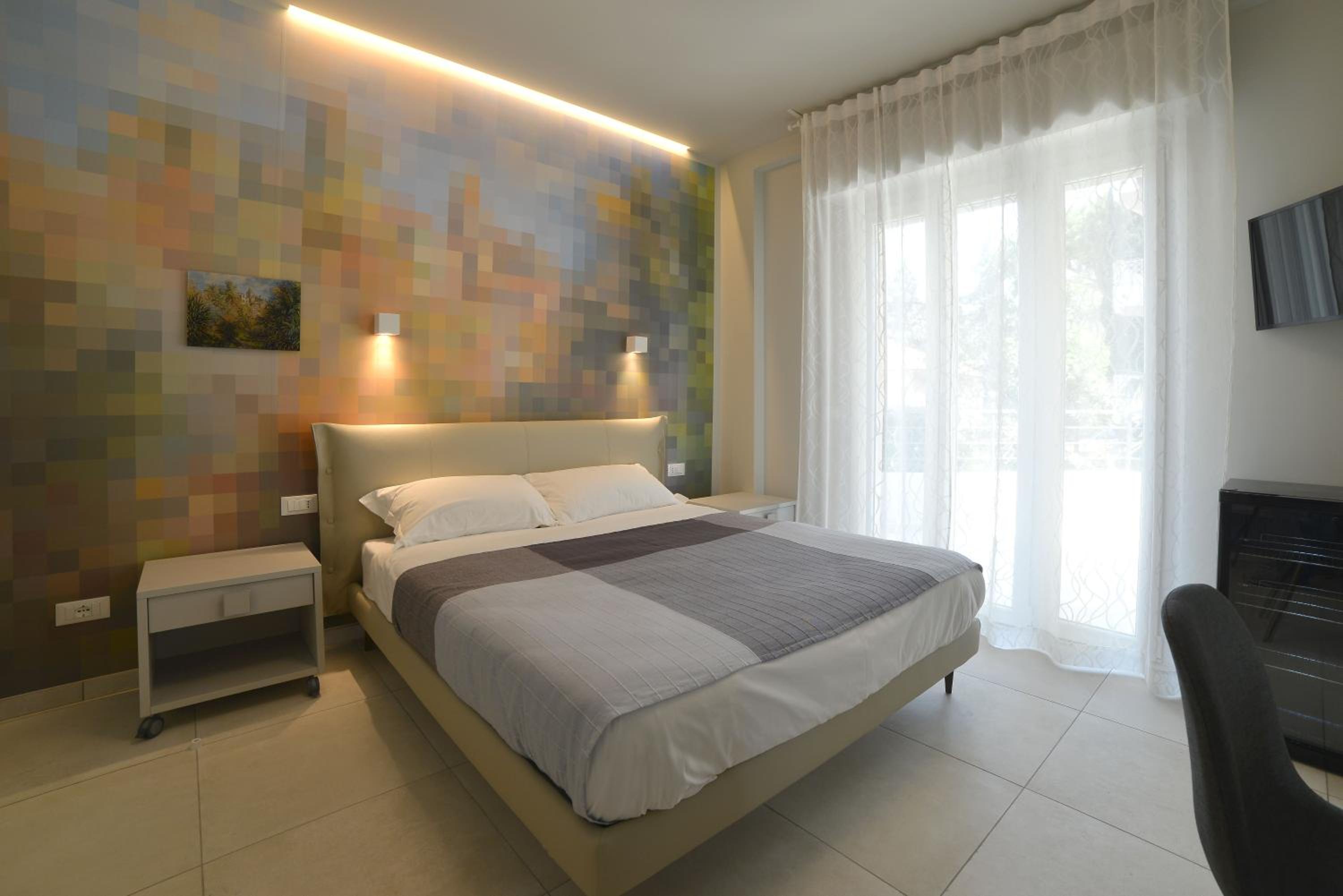Double Room with Terrace - Photo 12
