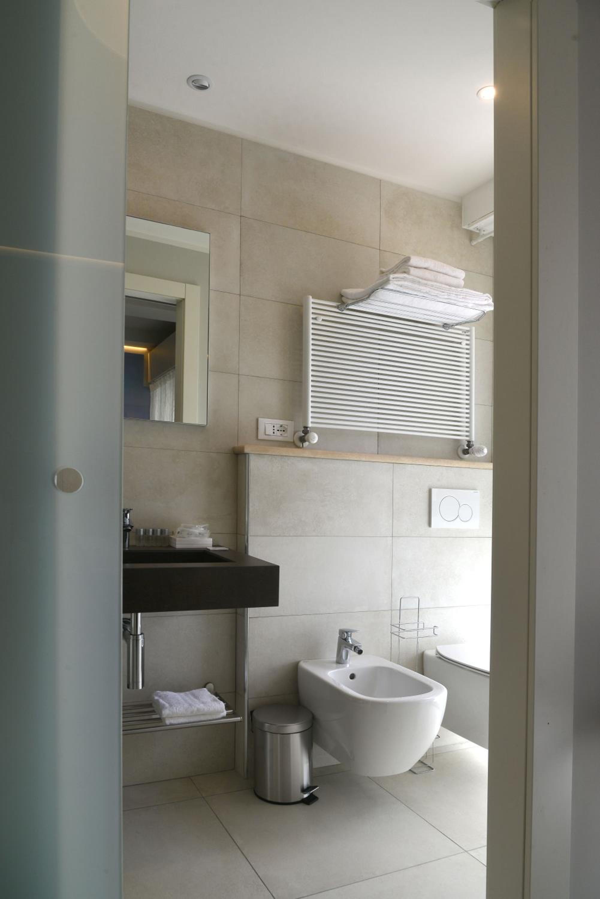 Double Room with Terrace - Photo 8