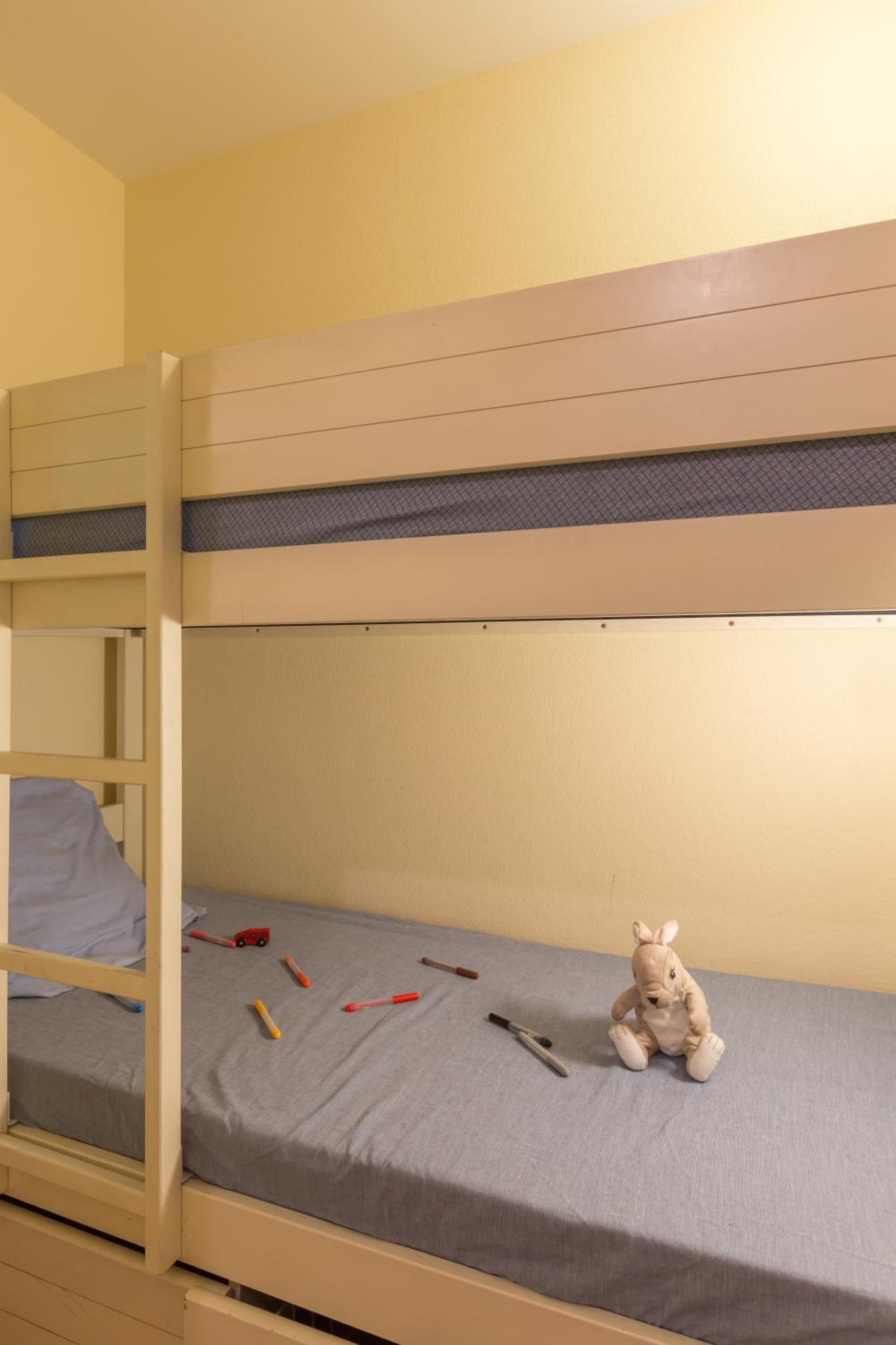 Superior One-Bedroom Apartment with Sleeping Alcove (6 People) photo 3