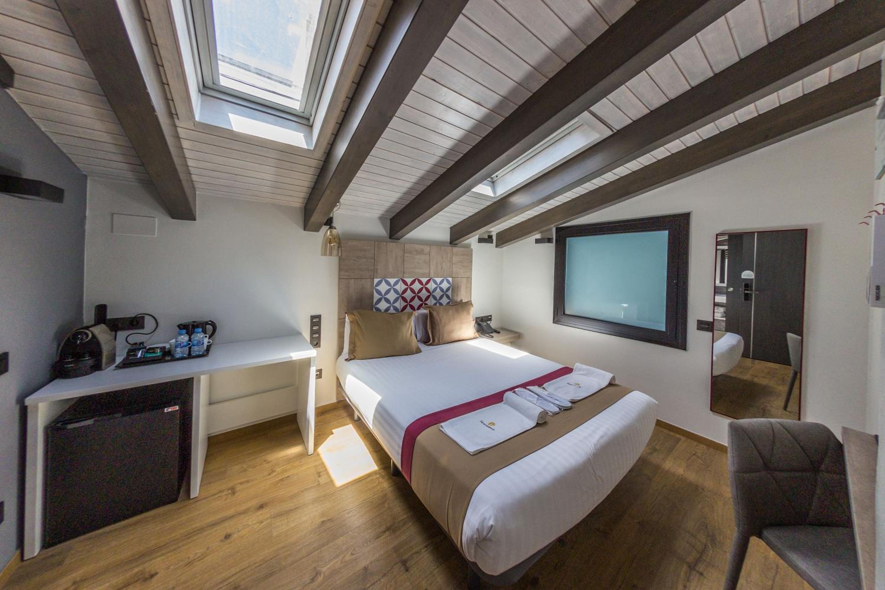 Deluxe Room (1 or 2 adults) photo 2
