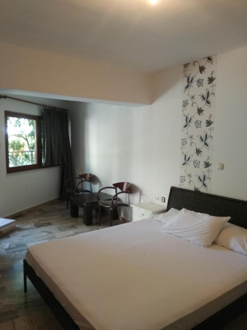 Apartment with Garden View - Photo 1