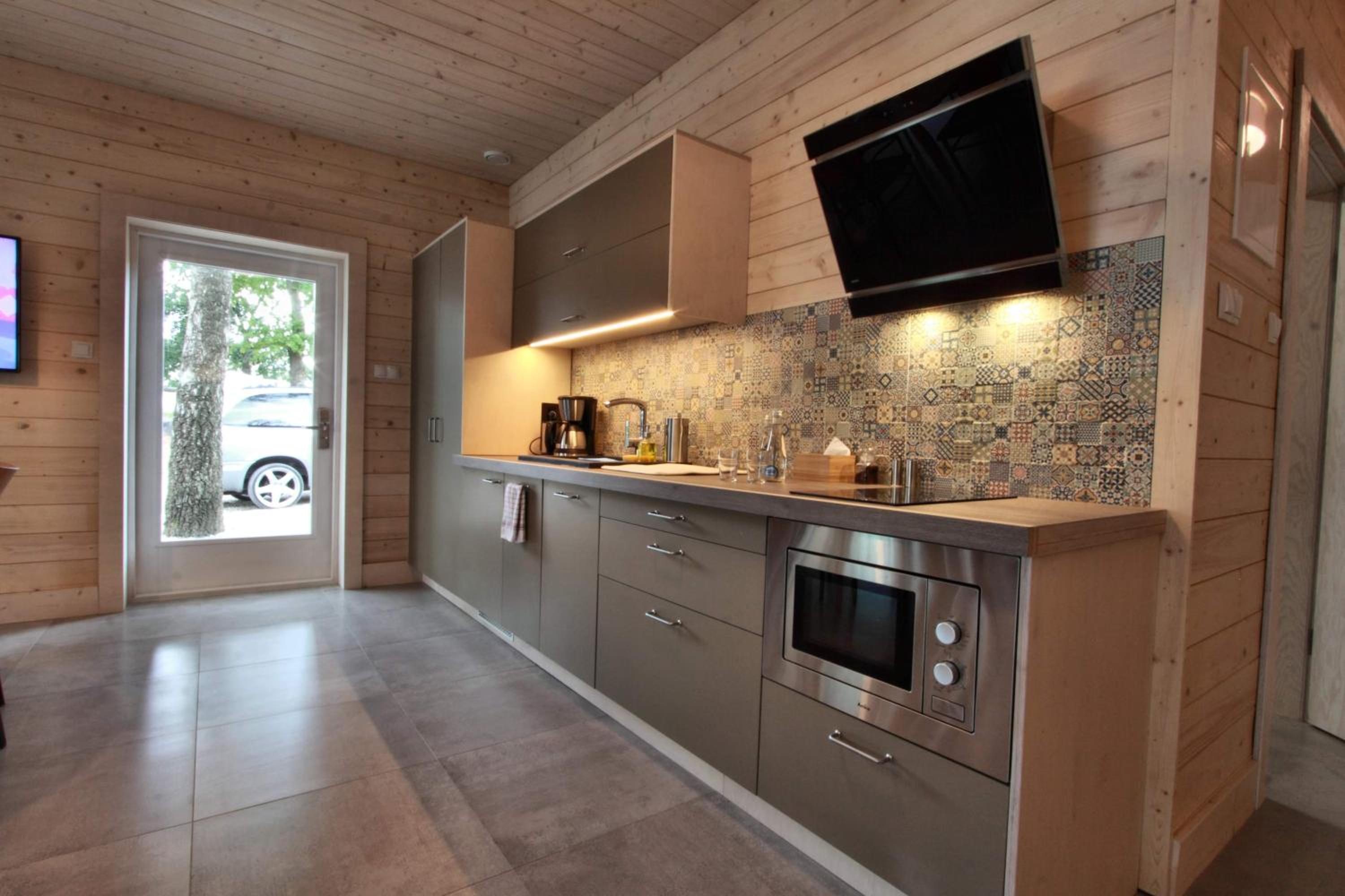 One-Bedroom Apartment with Marina View - Photo 2