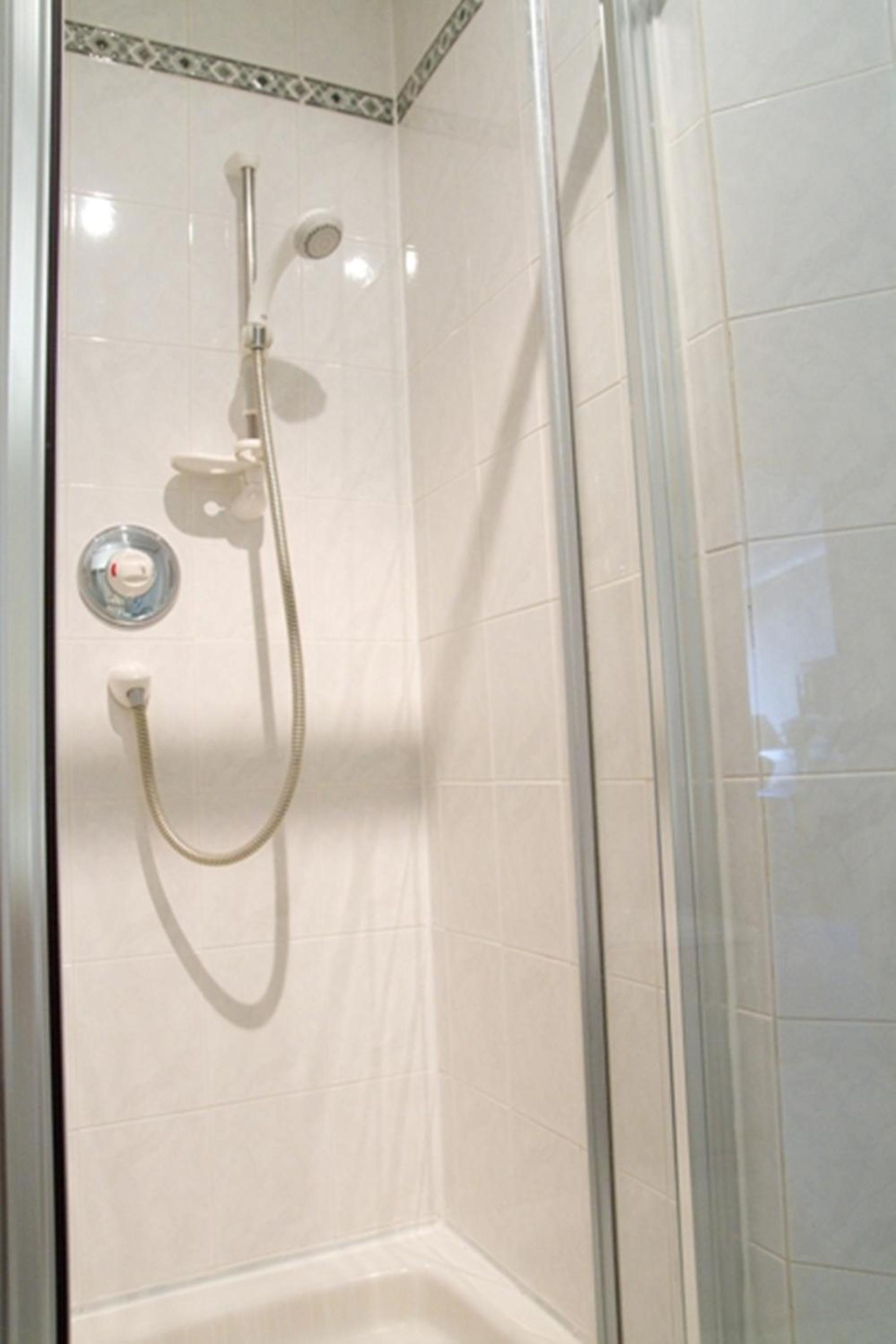 Classic Double Room - Photo 6