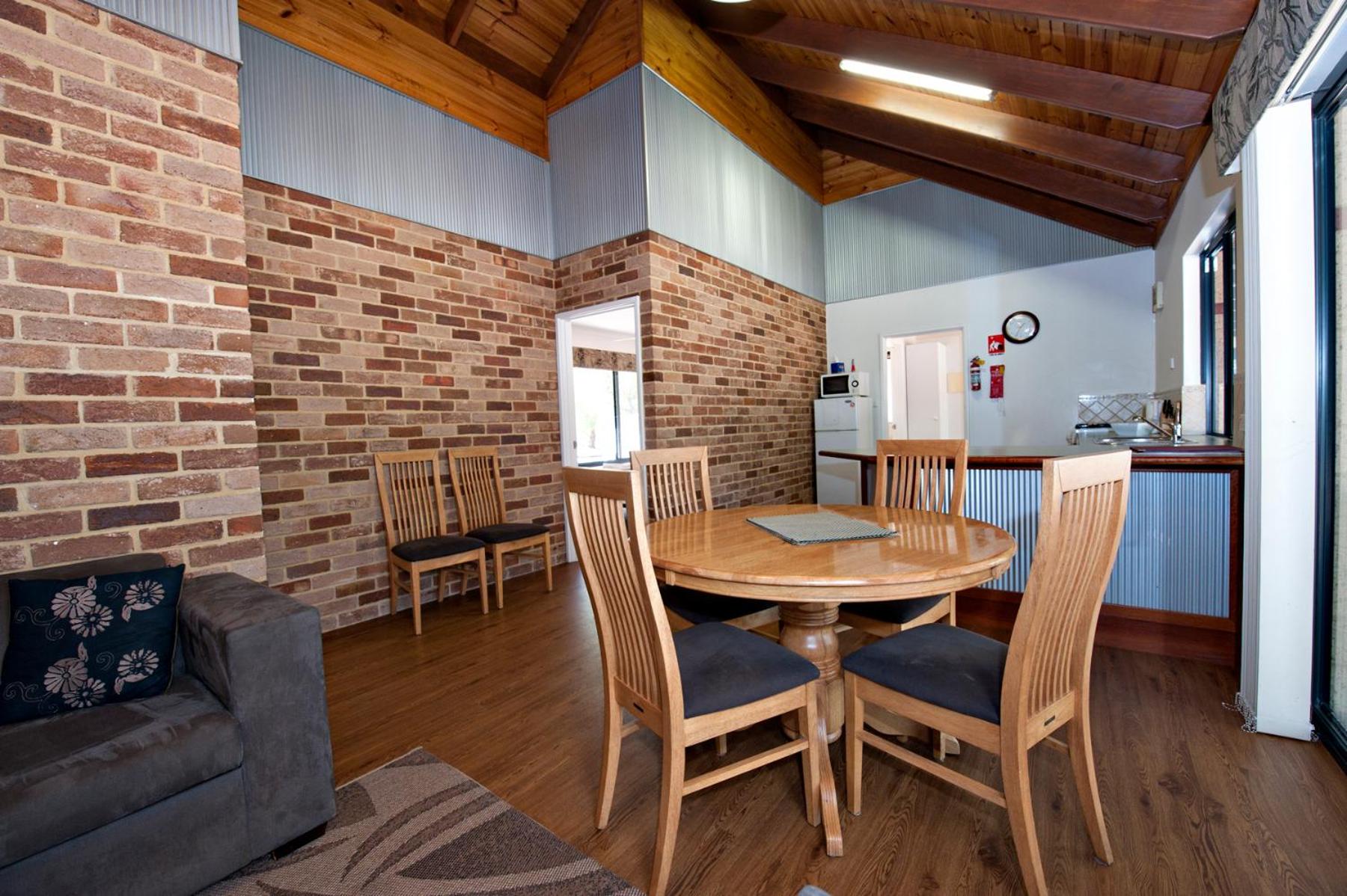 Cottage photo 3