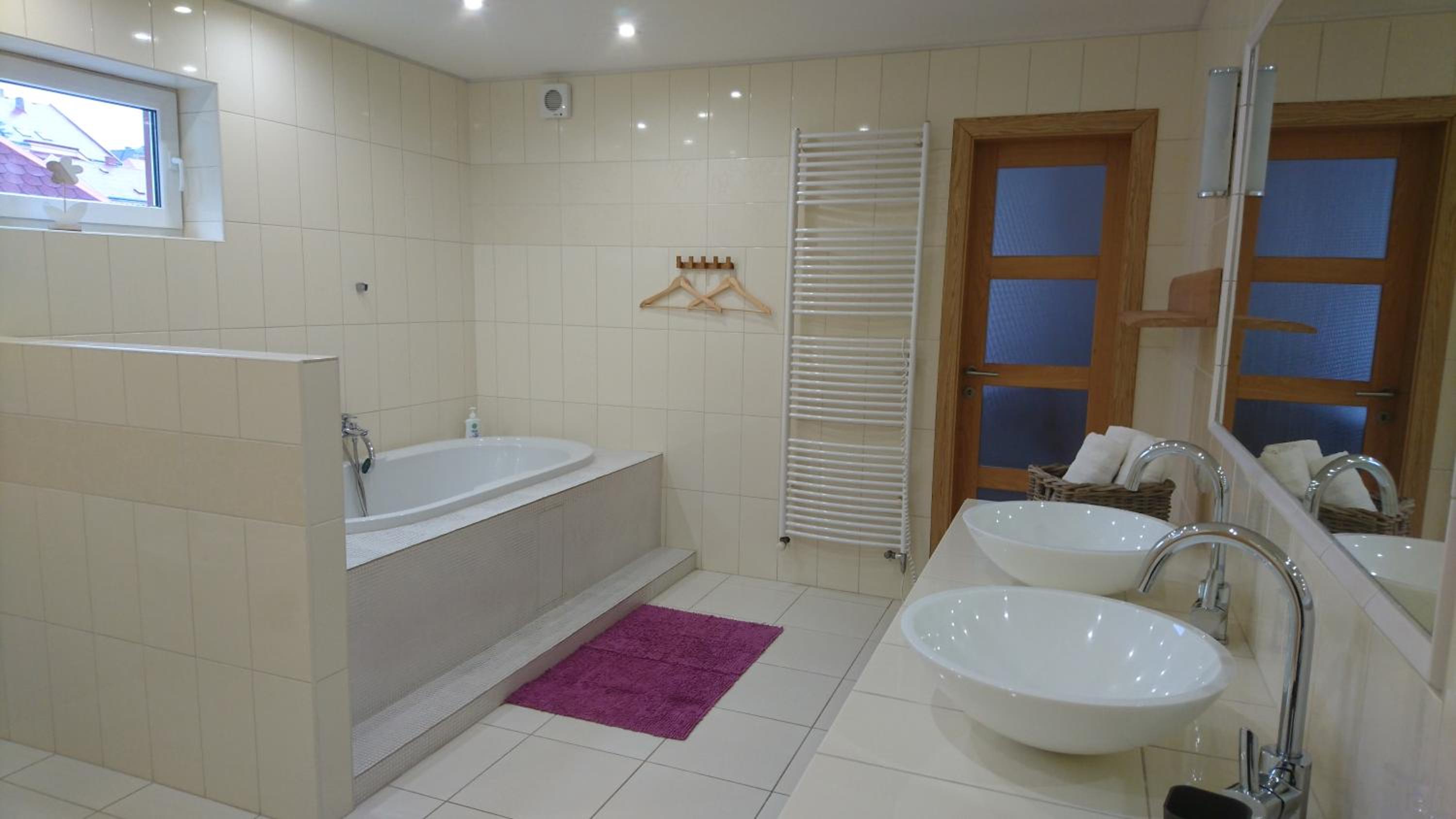 Apartment - Photo 32