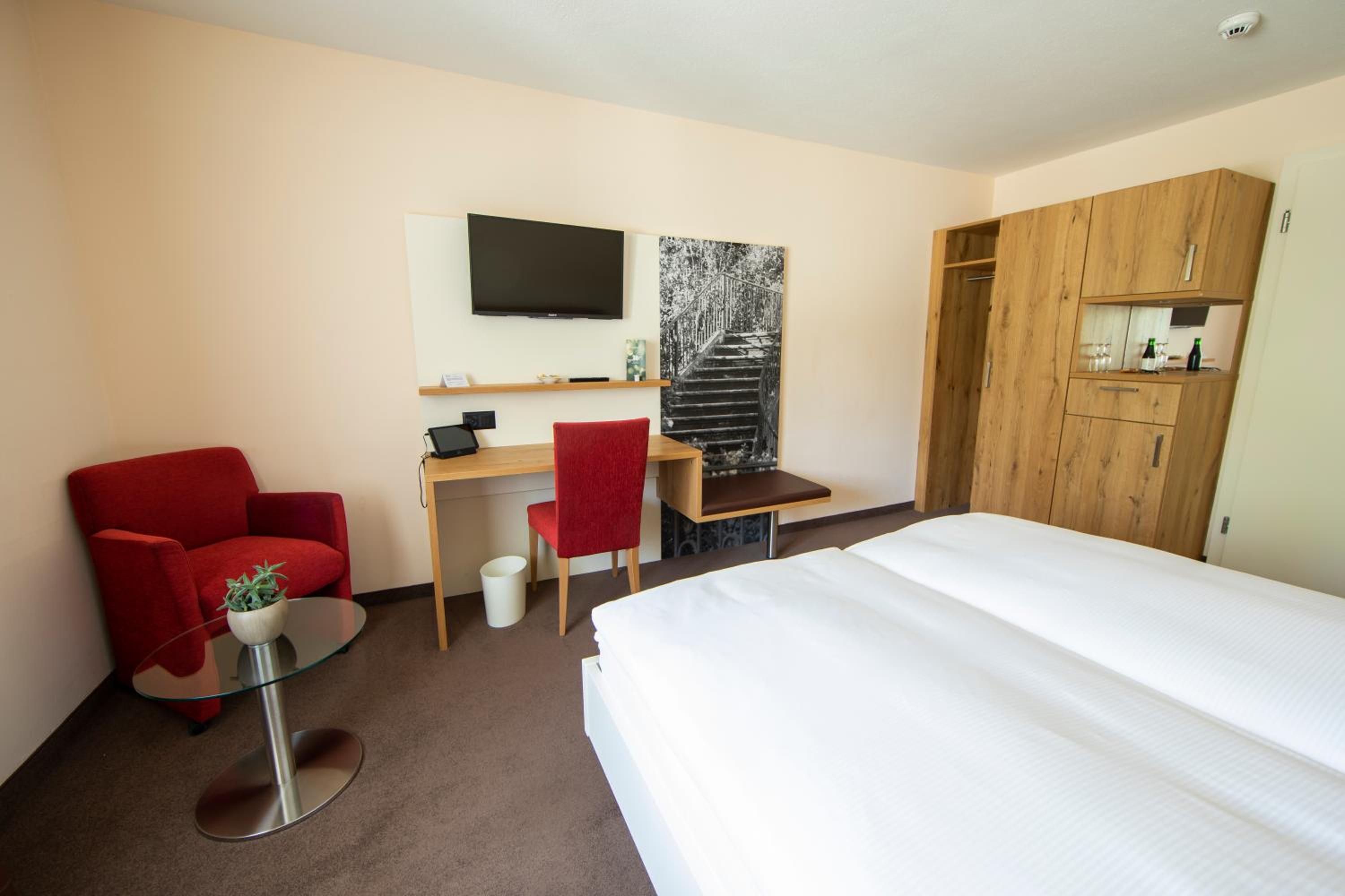 Comfort Double or Grand Lit Room - Photo 3