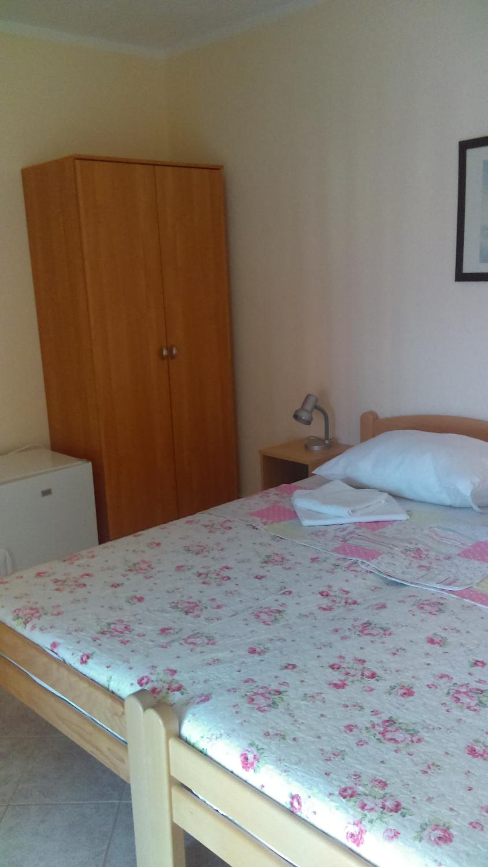 Double Room with Balcony - Photo 1