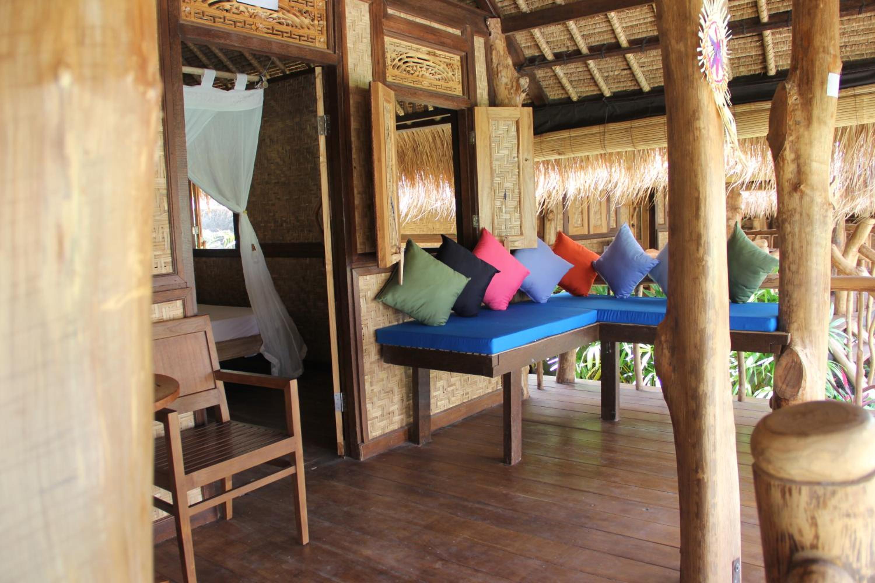 Deluxe Twin Bungalow photo 2