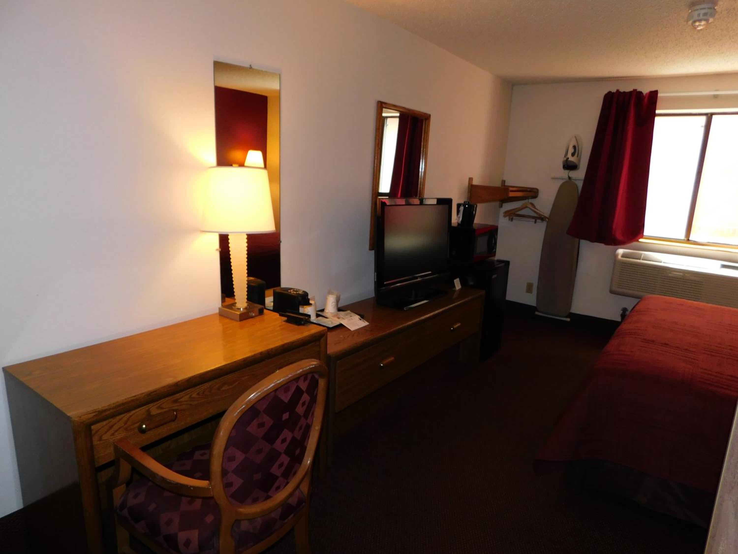 King Room - Disability Access - Photo 4