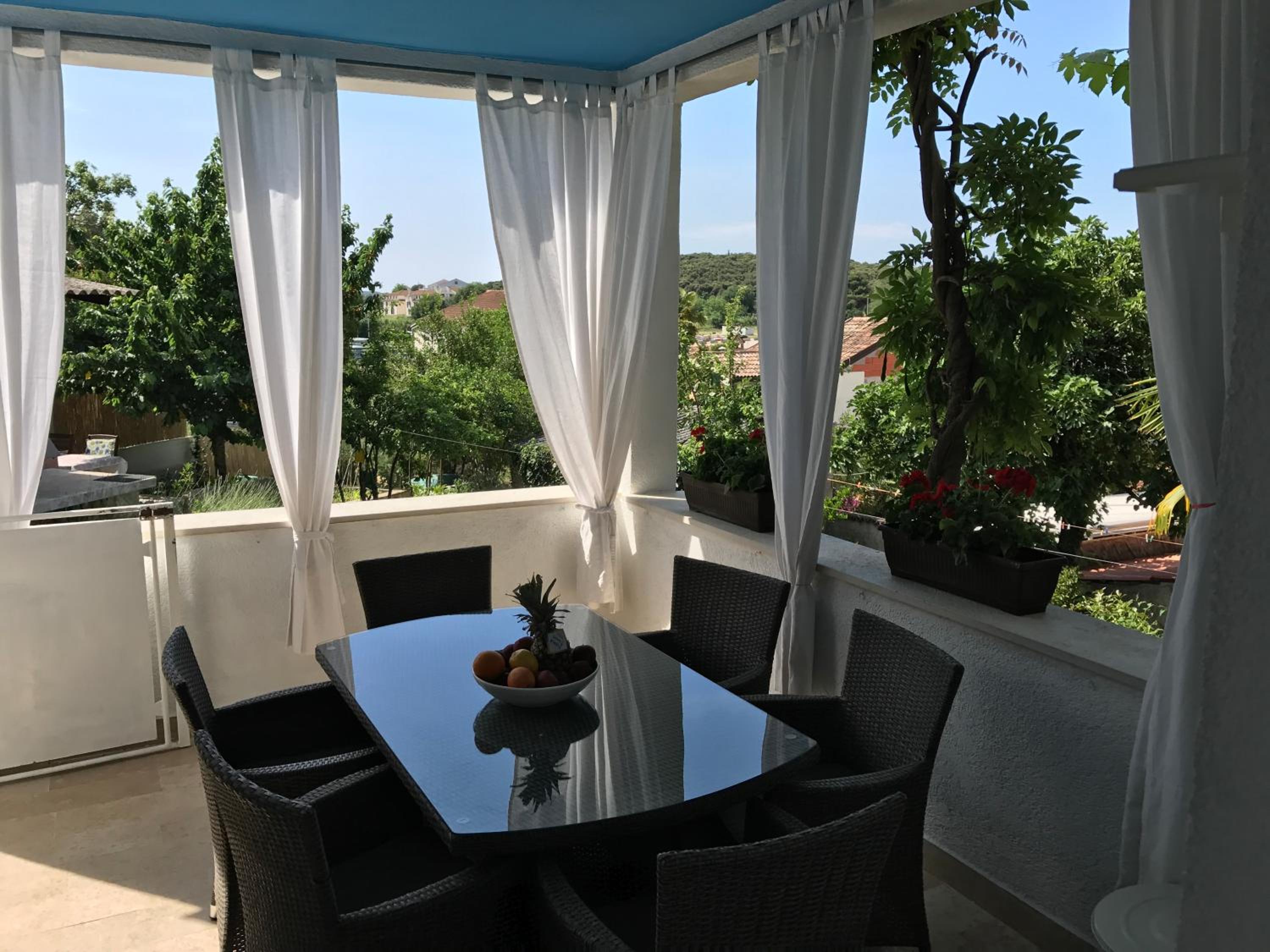 Apartment - Photo 16