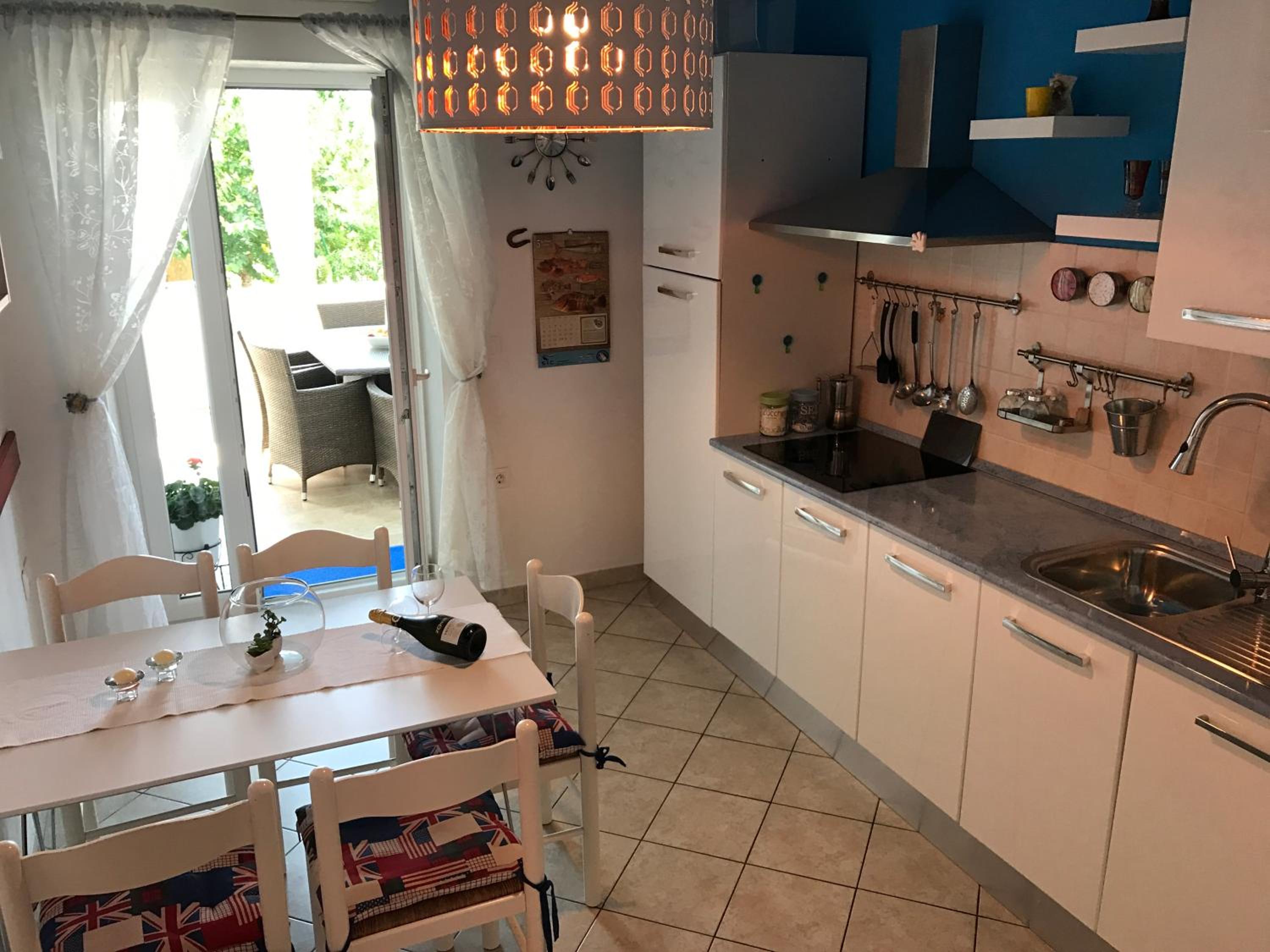 Apartment - Photo 12