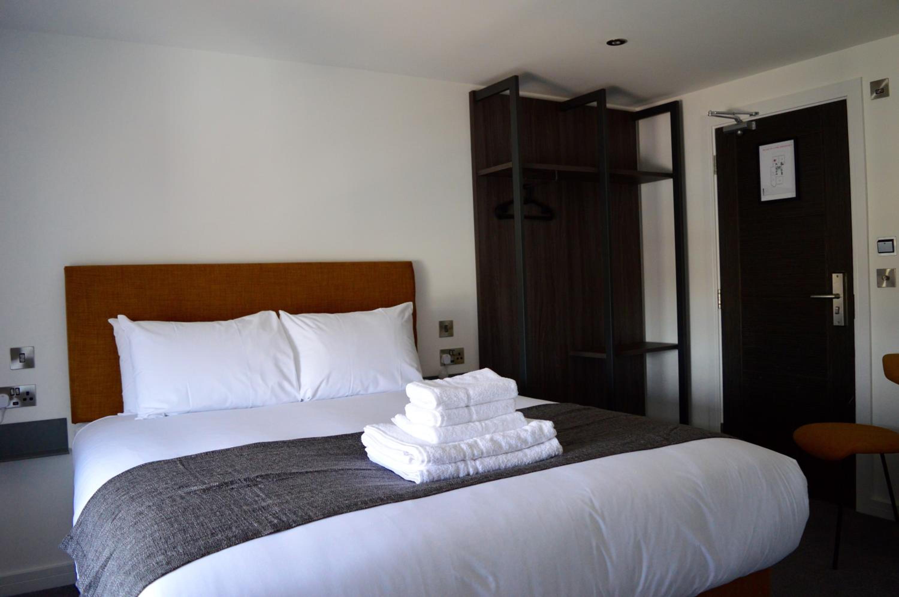 Standard Double Room photo 2
