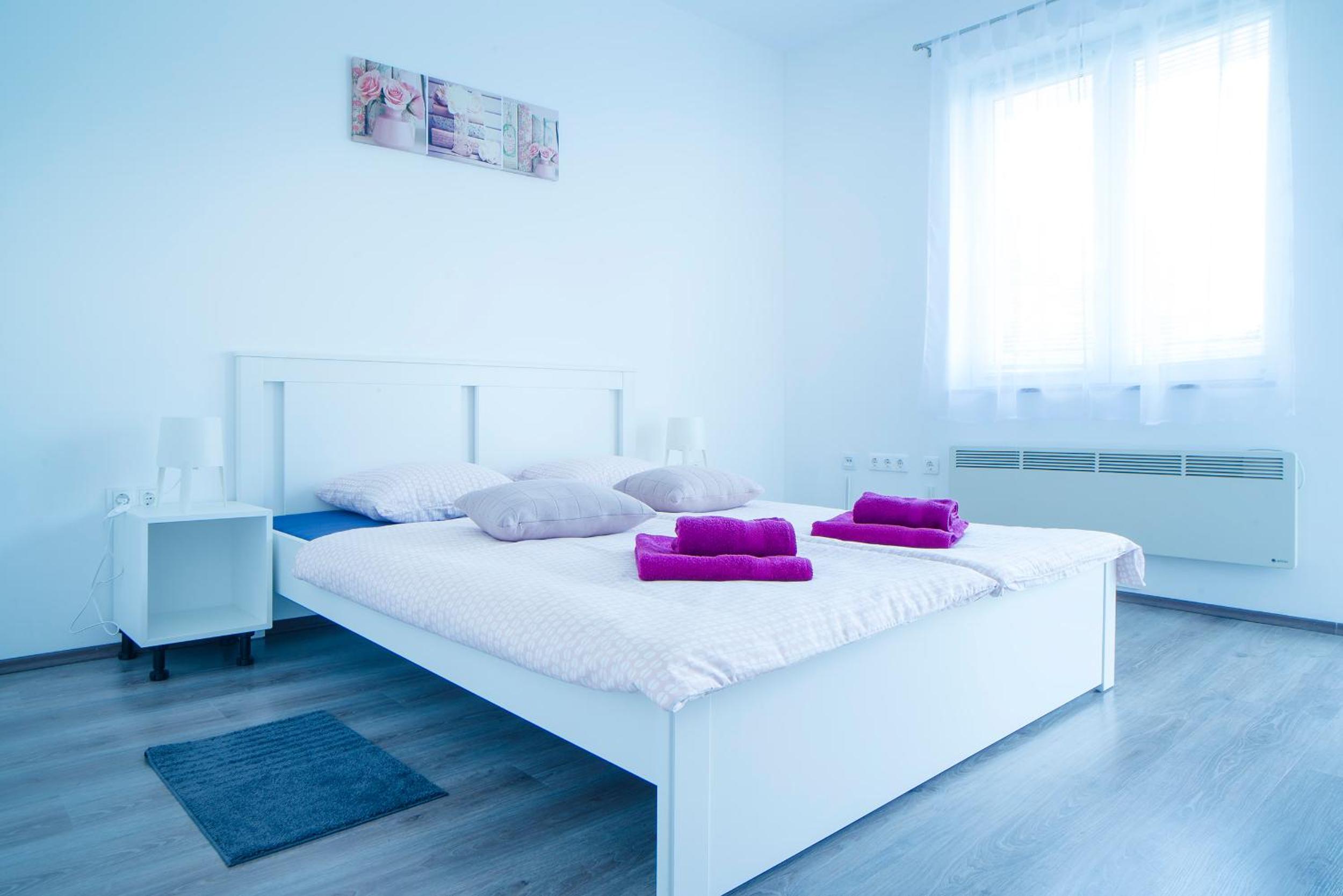 Apartment - Photo 43