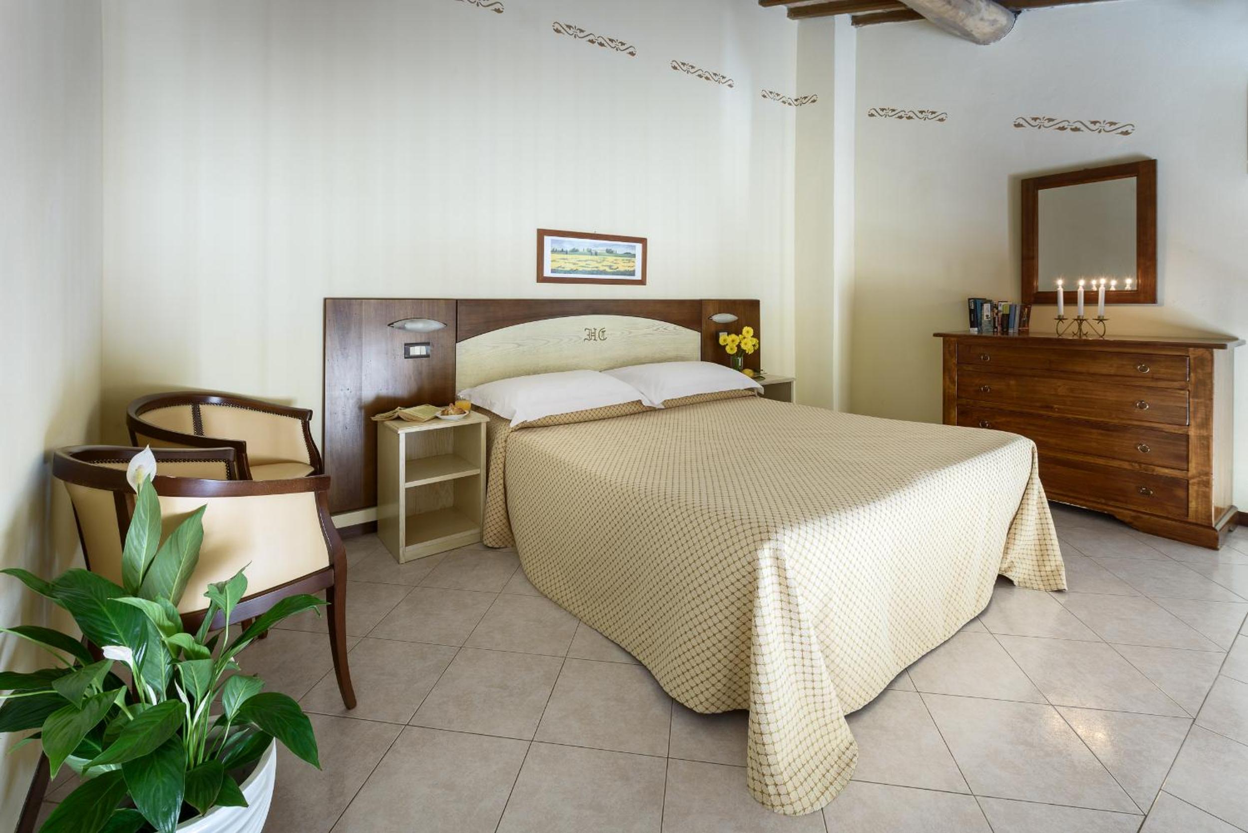 Classic Double or Twin Room - Photo 3