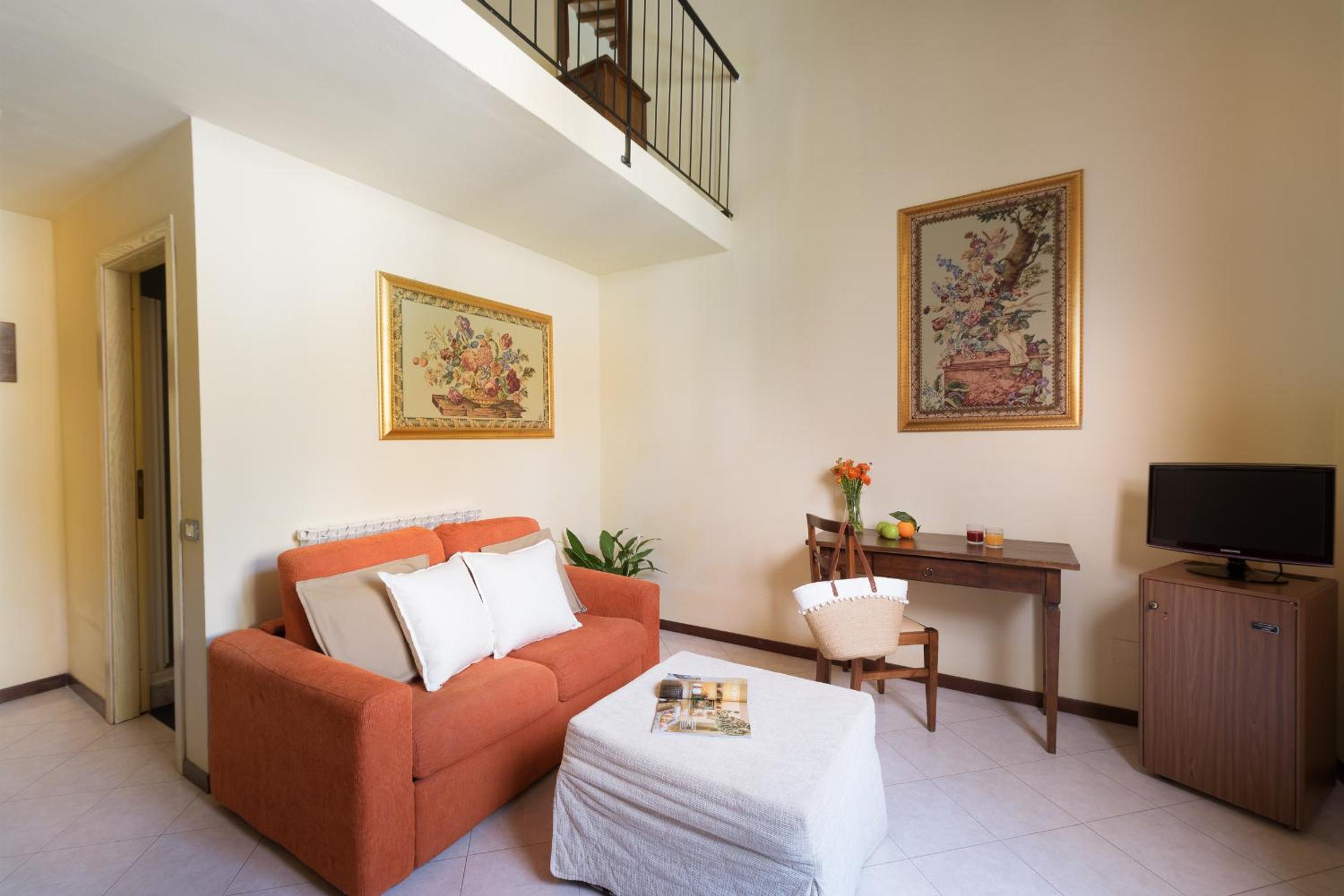 Classic Double or Twin Room - Photo 5