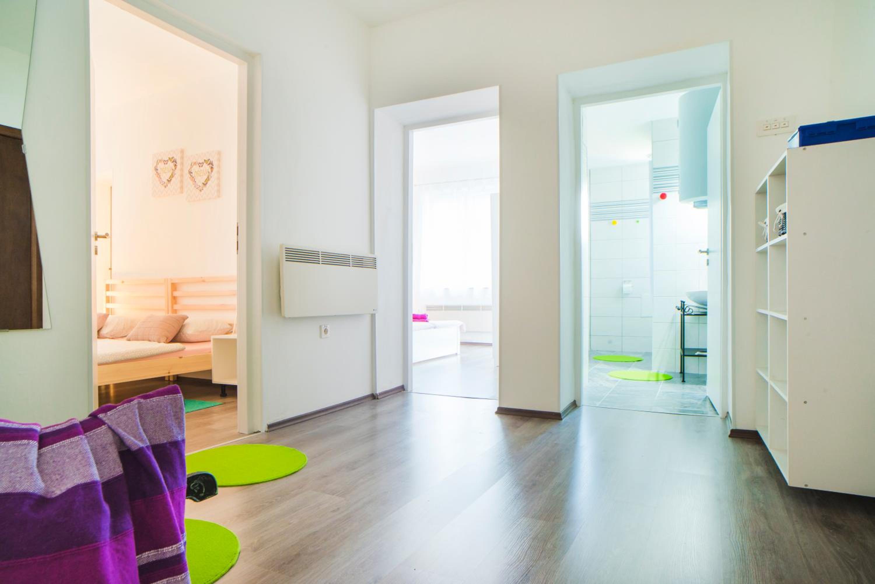 Apartment - Photo 22